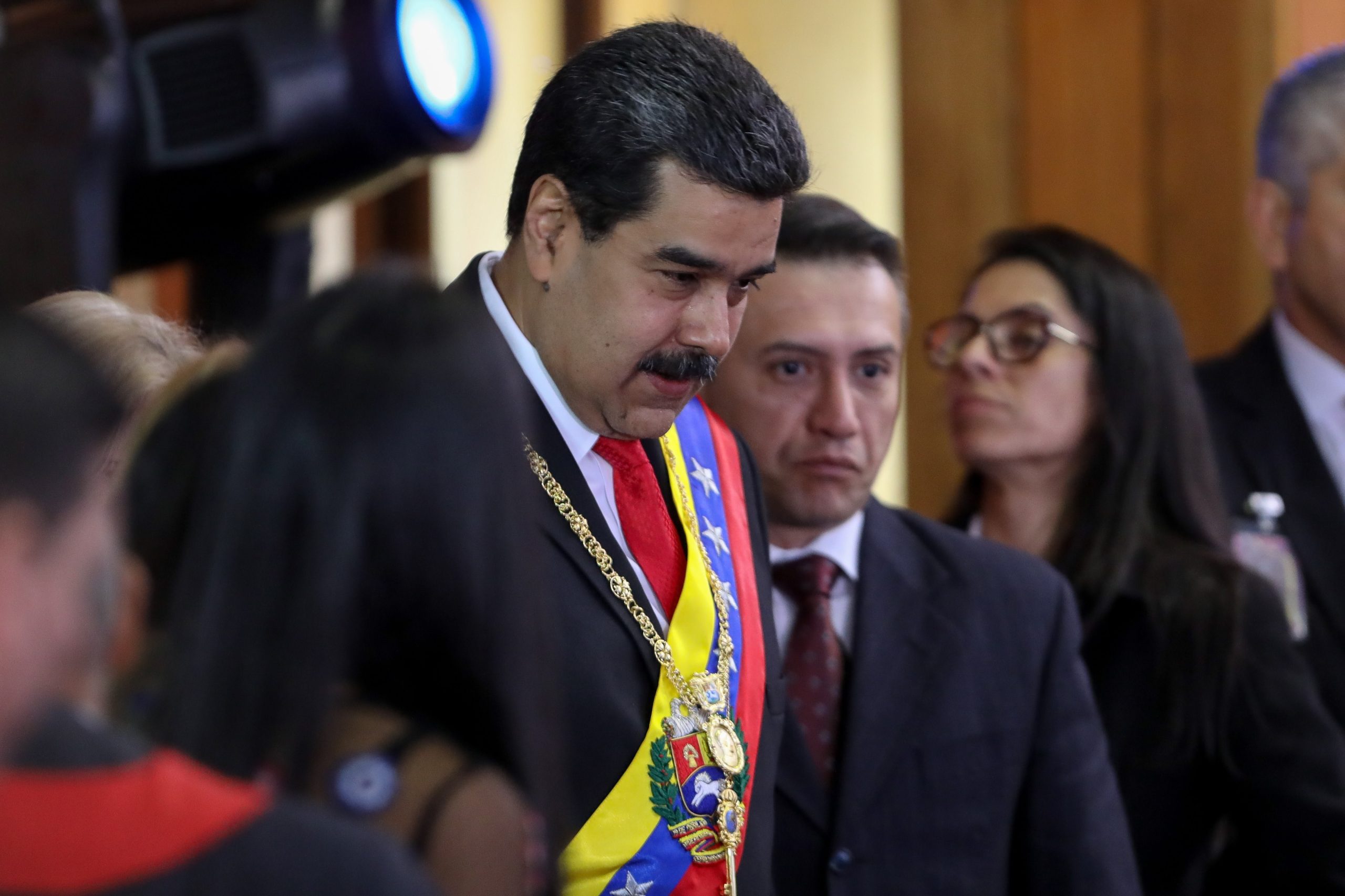Nicolás Maduro acusa Pedro Sánchez de submissão a Donald Trump