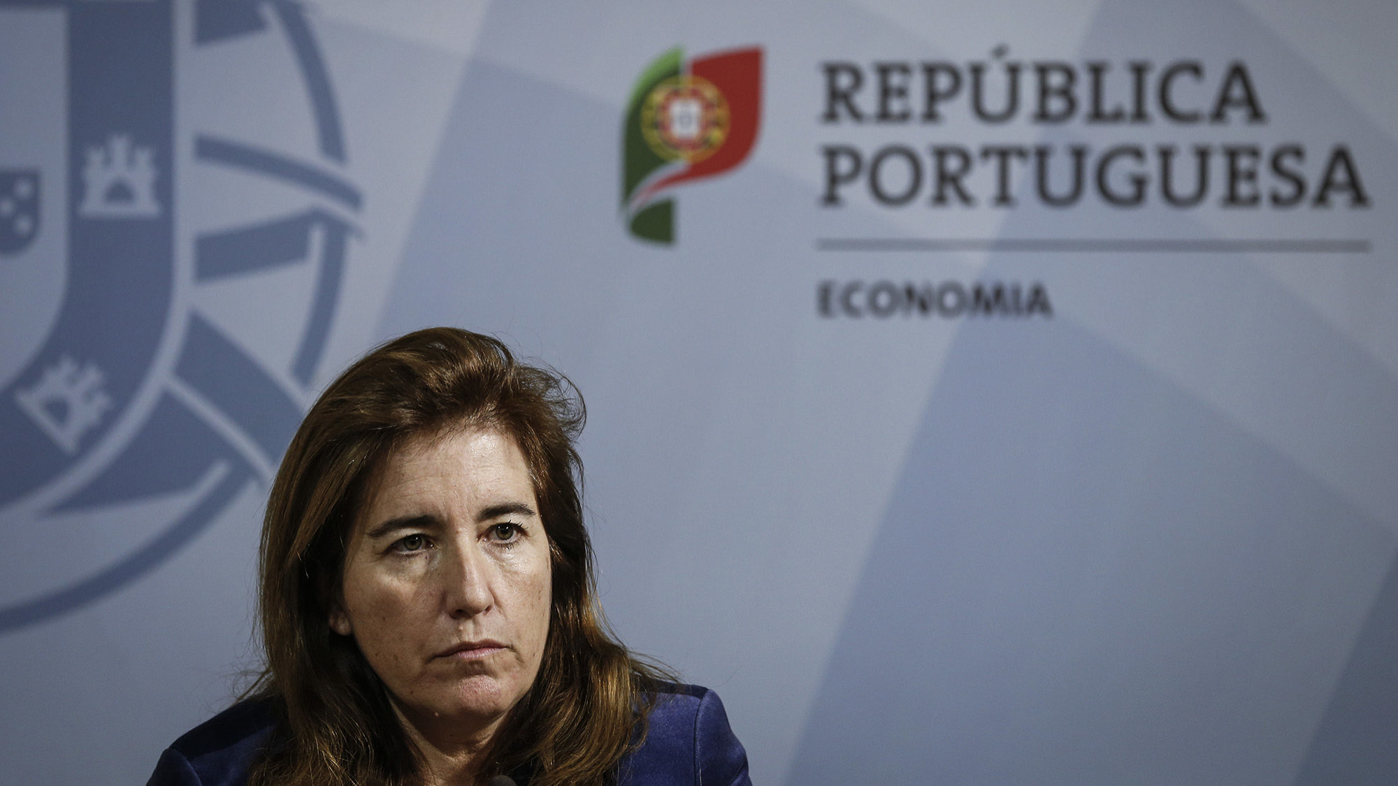 Covid-19: Governo prepara medidas para incluir no sistema mais trabalhadores informais