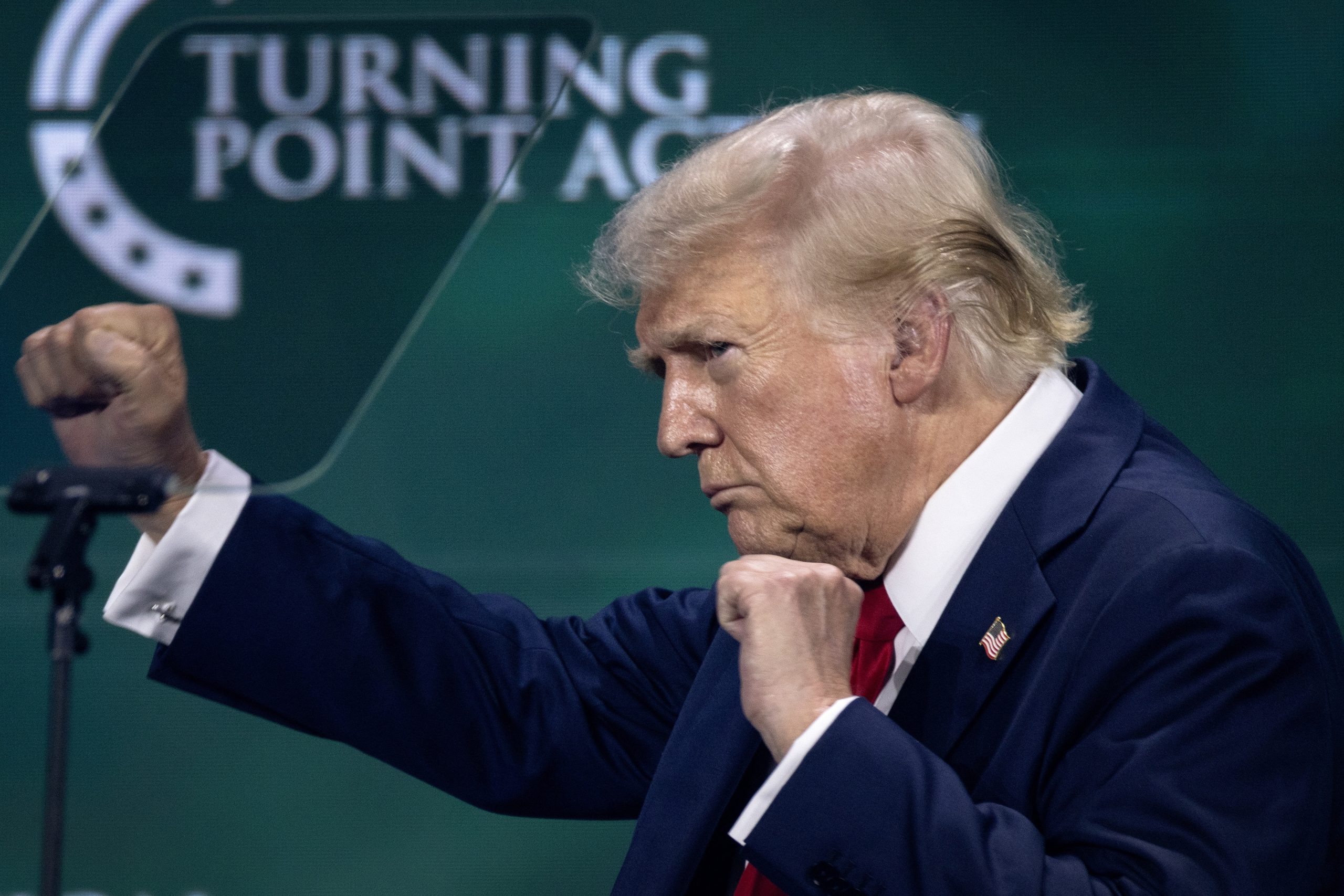 Trump anuncia lançamento da sua própria plataforma de criptomoedas