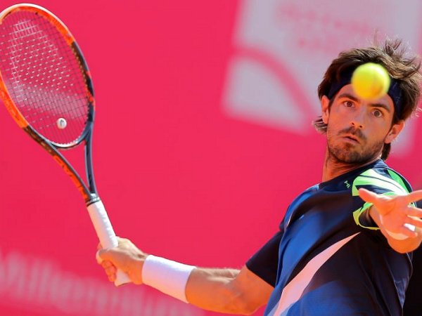 Gastão Elias na segunda ronda do torneio de ténis de Columbus