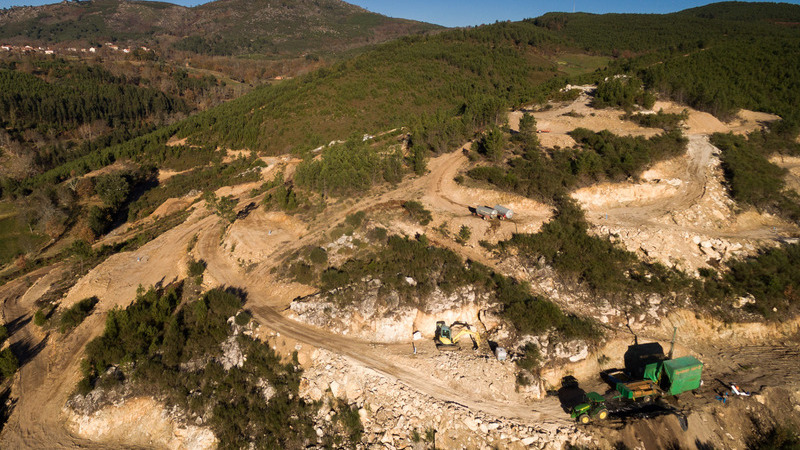 Agência Portuguesa do Ambiente diz que divulga informação da Mina do Barroso segundo regime jurídico de Avaliação de Impacte Ambiental