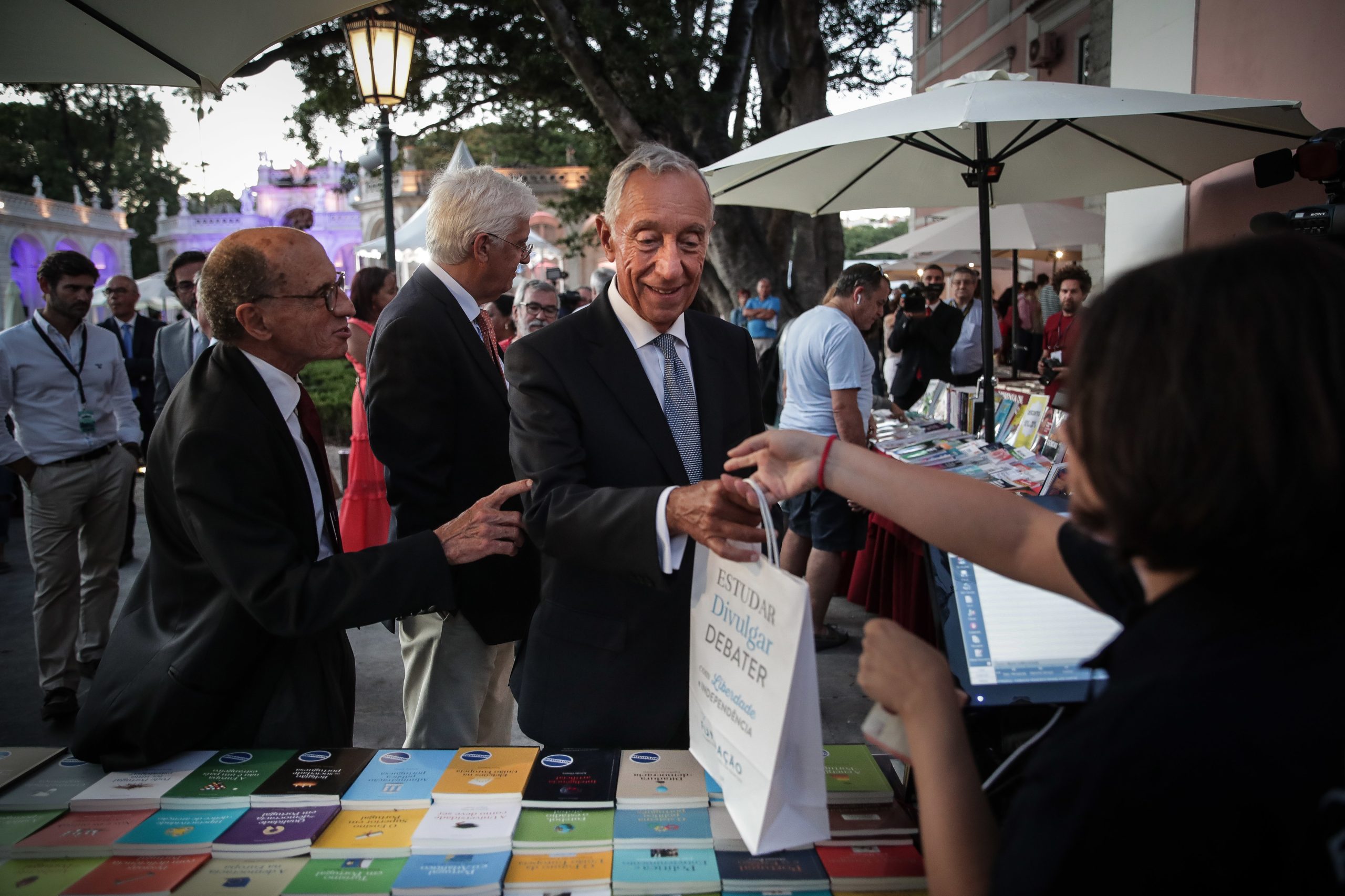 Festa do Livro em Belém até domingo. Há literatura, música e a presença de Marcelo como presidente pela última vez