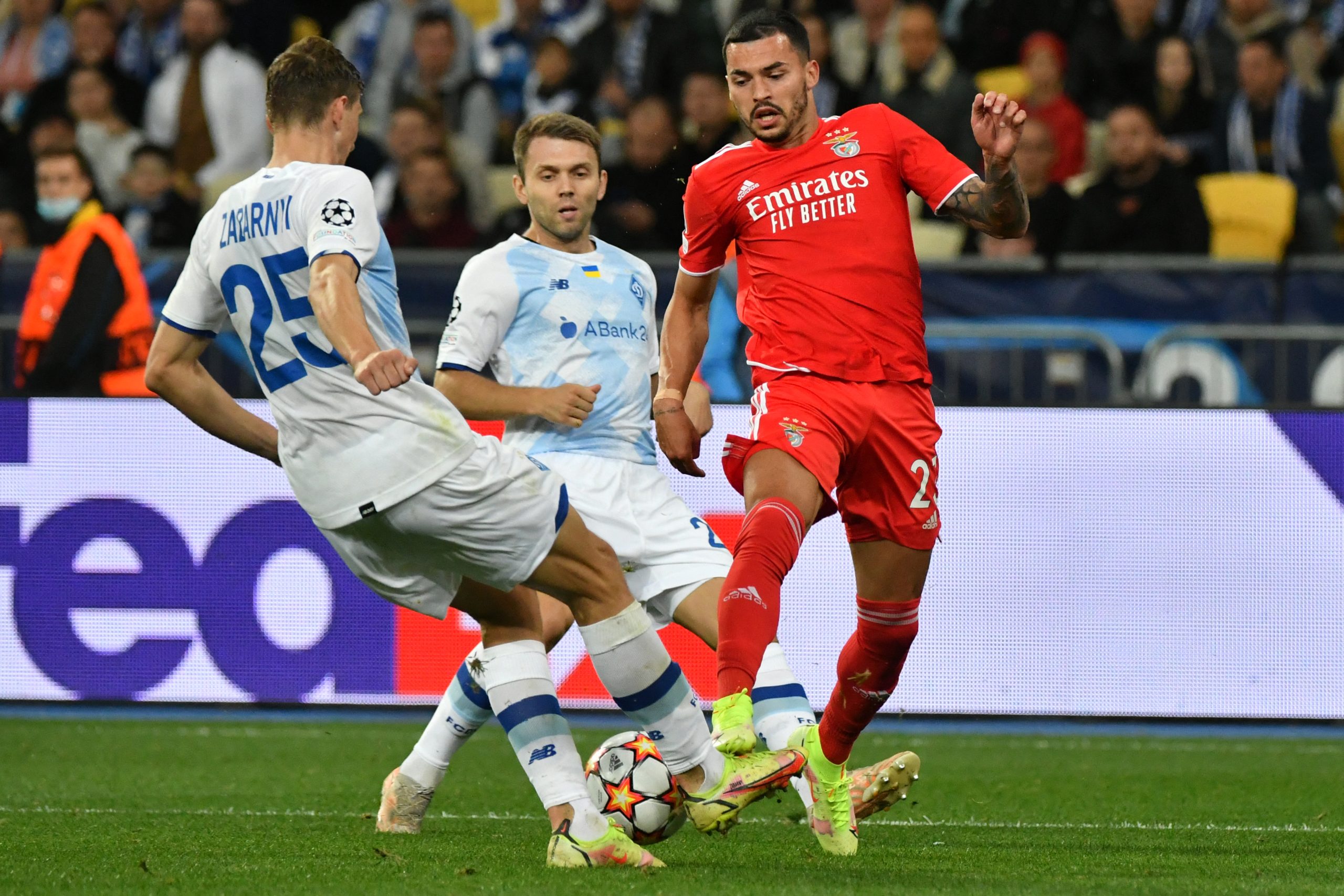Nemanja Radonjic falha receção do Benfica ao Boavista