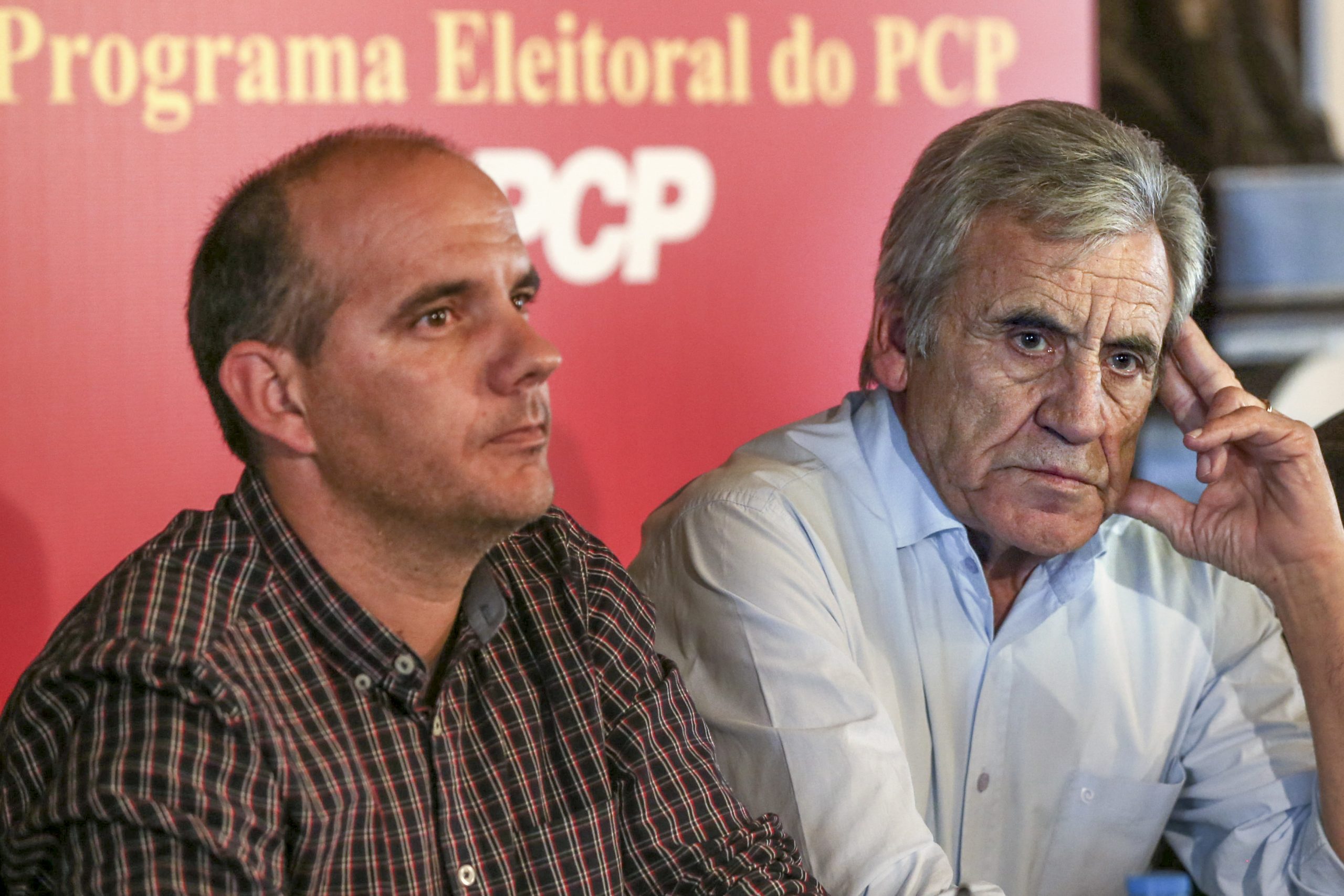Paulo Raimundo, o funcionário discreto e “empenhado” que vem para reanimar o partido