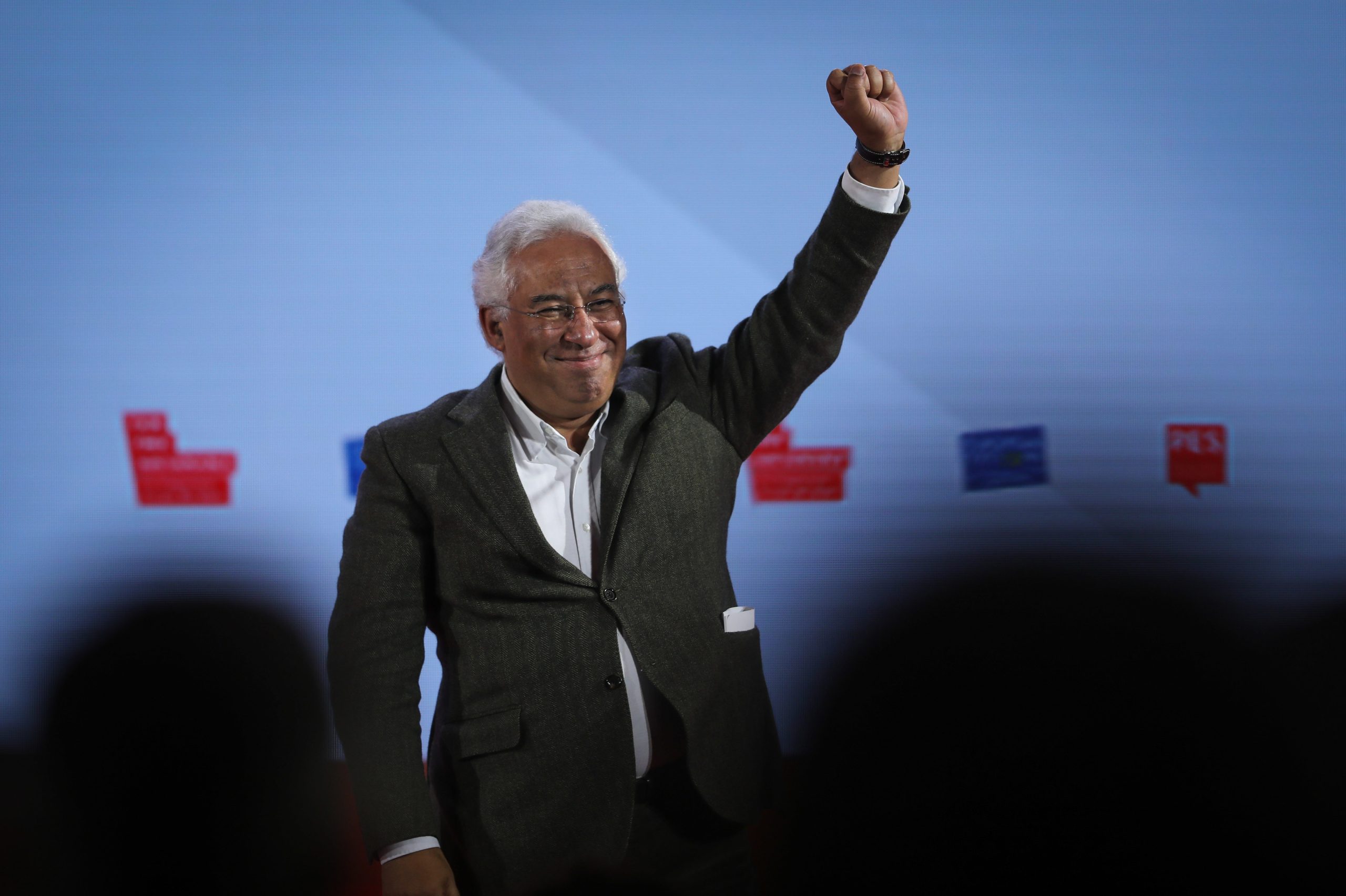 António Costa saúda pacto que representa “novo período na governação global das migrações”