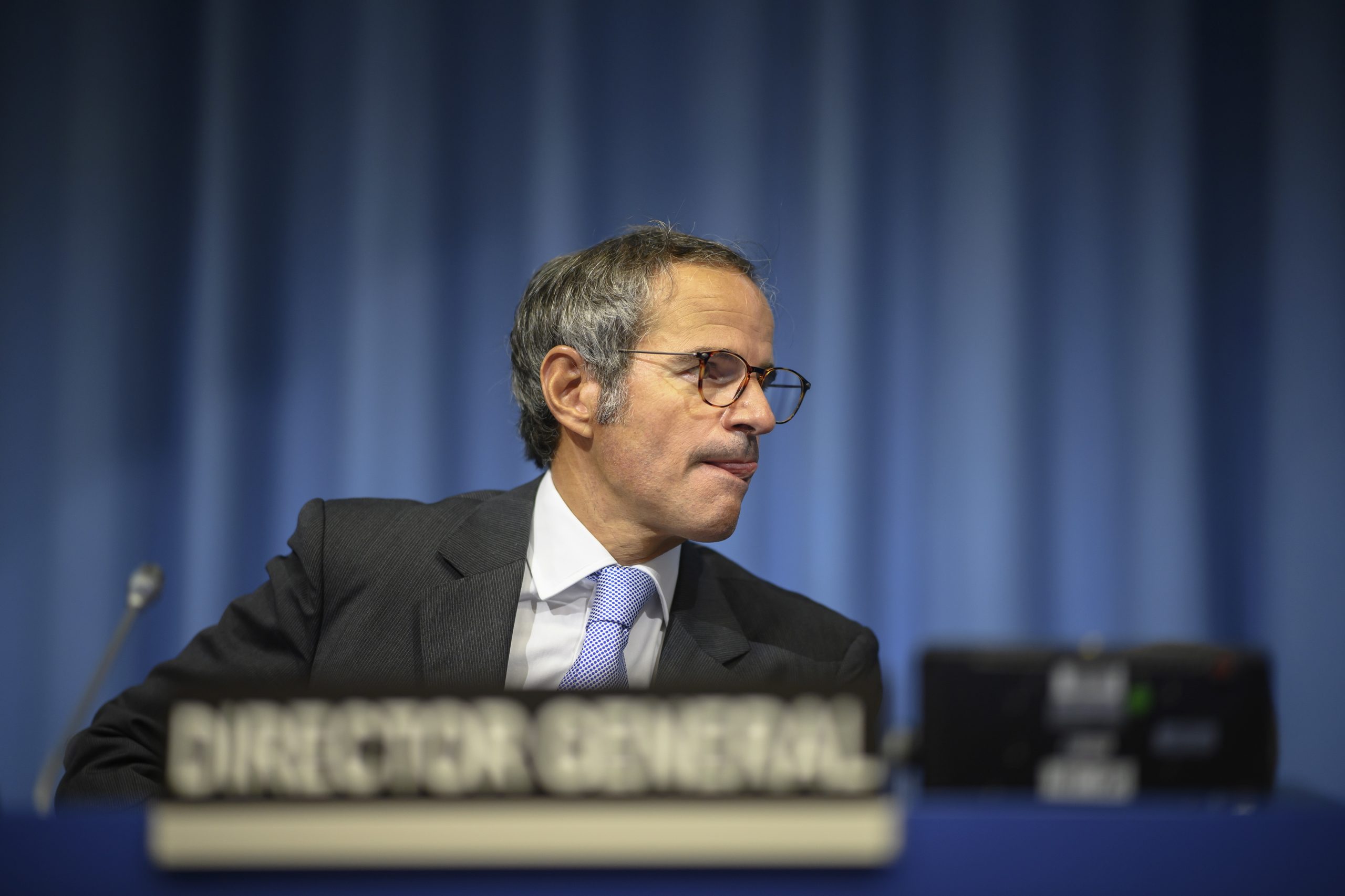 Diretor da Agência Internacional de Energia Atómica reúne-se com líderes do Irão