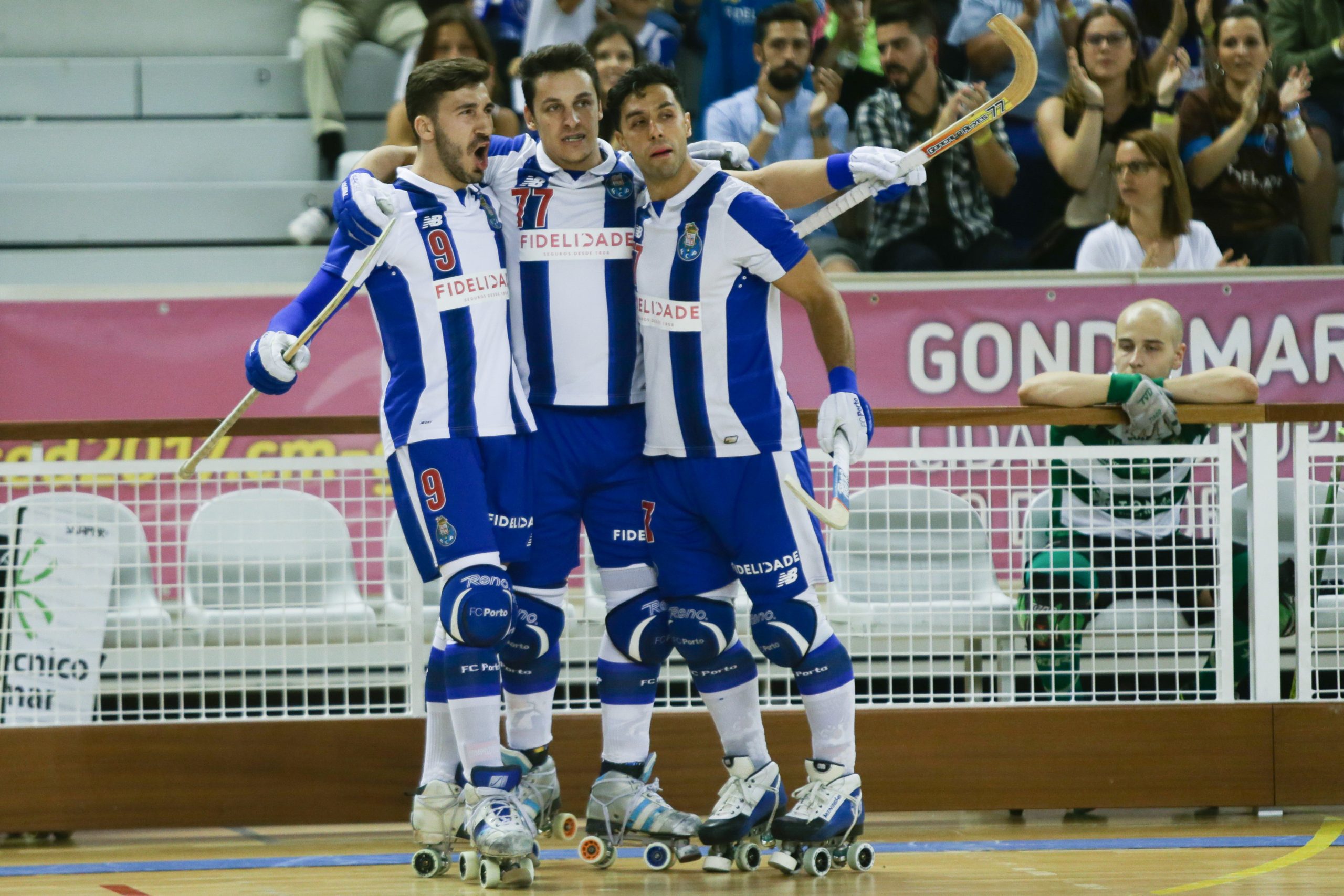 Hóquei em patins: Dragões conquistam ‘dobradinha’ ao vencer Taça de Portugal