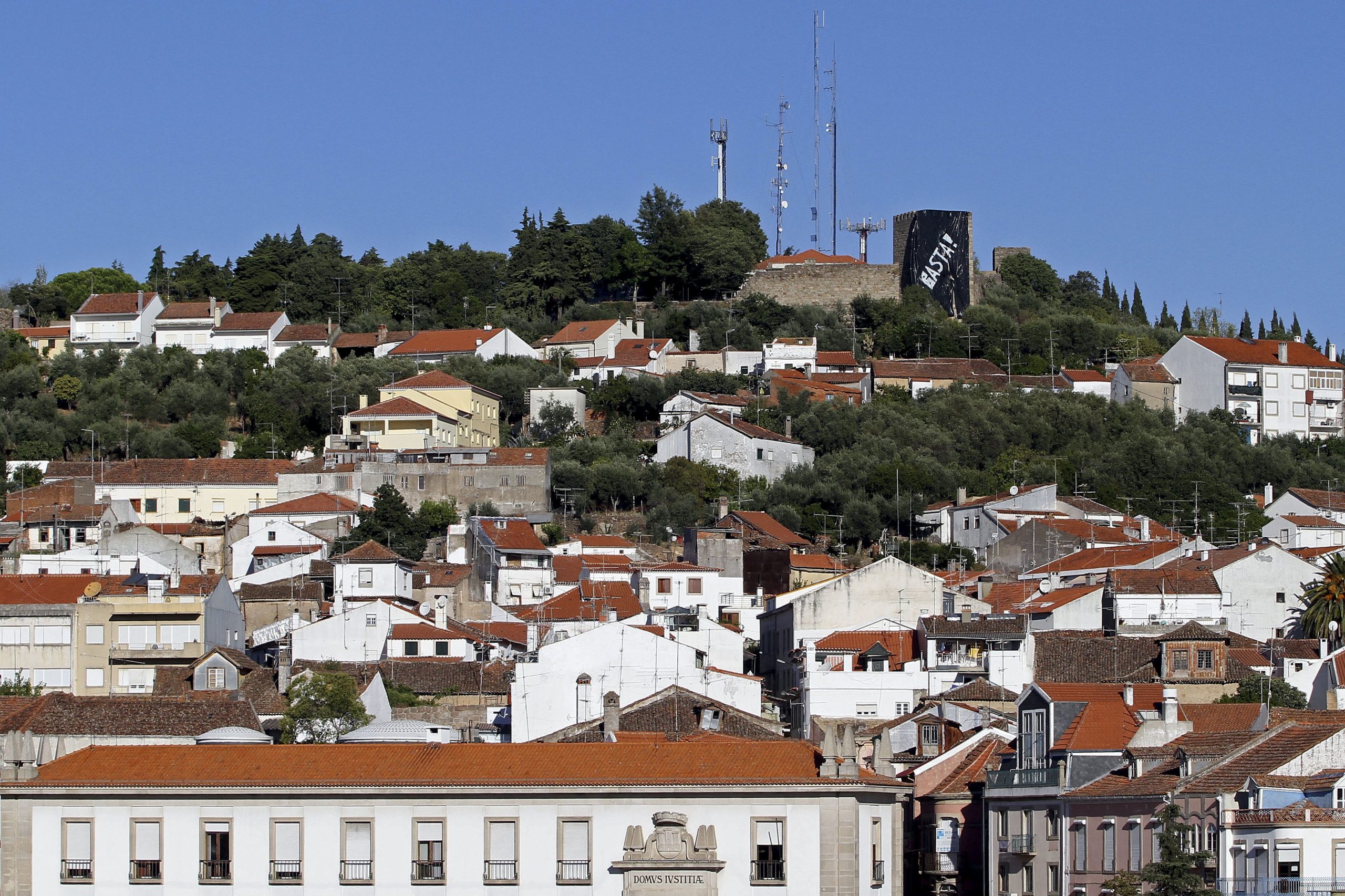 Prisão preventiva para três suspeitos de tráfico de pessoas em Castelo Branco