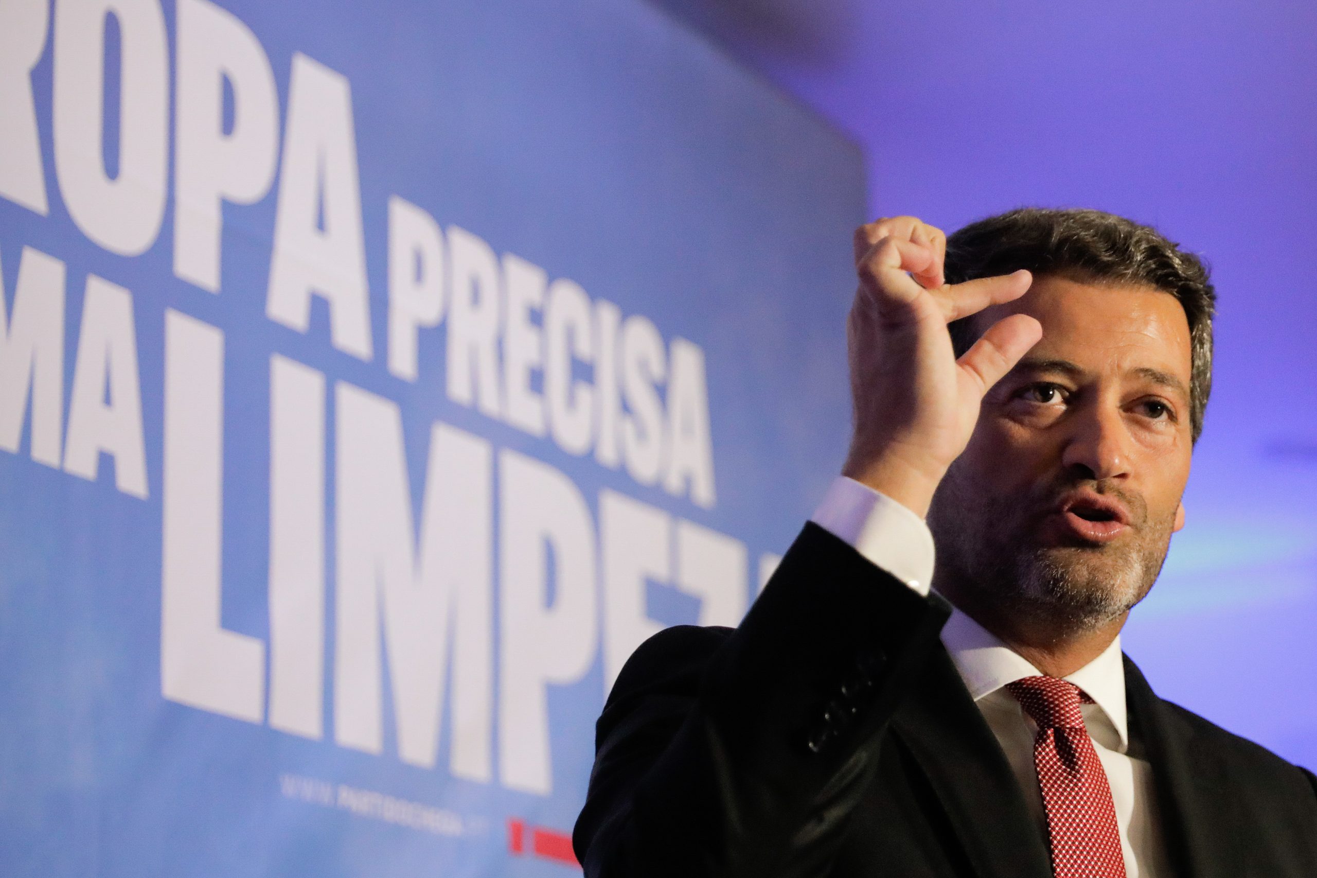 Ventura diz que Marcelo e Montenegro quiseram esvaziar o Chega na imigração  