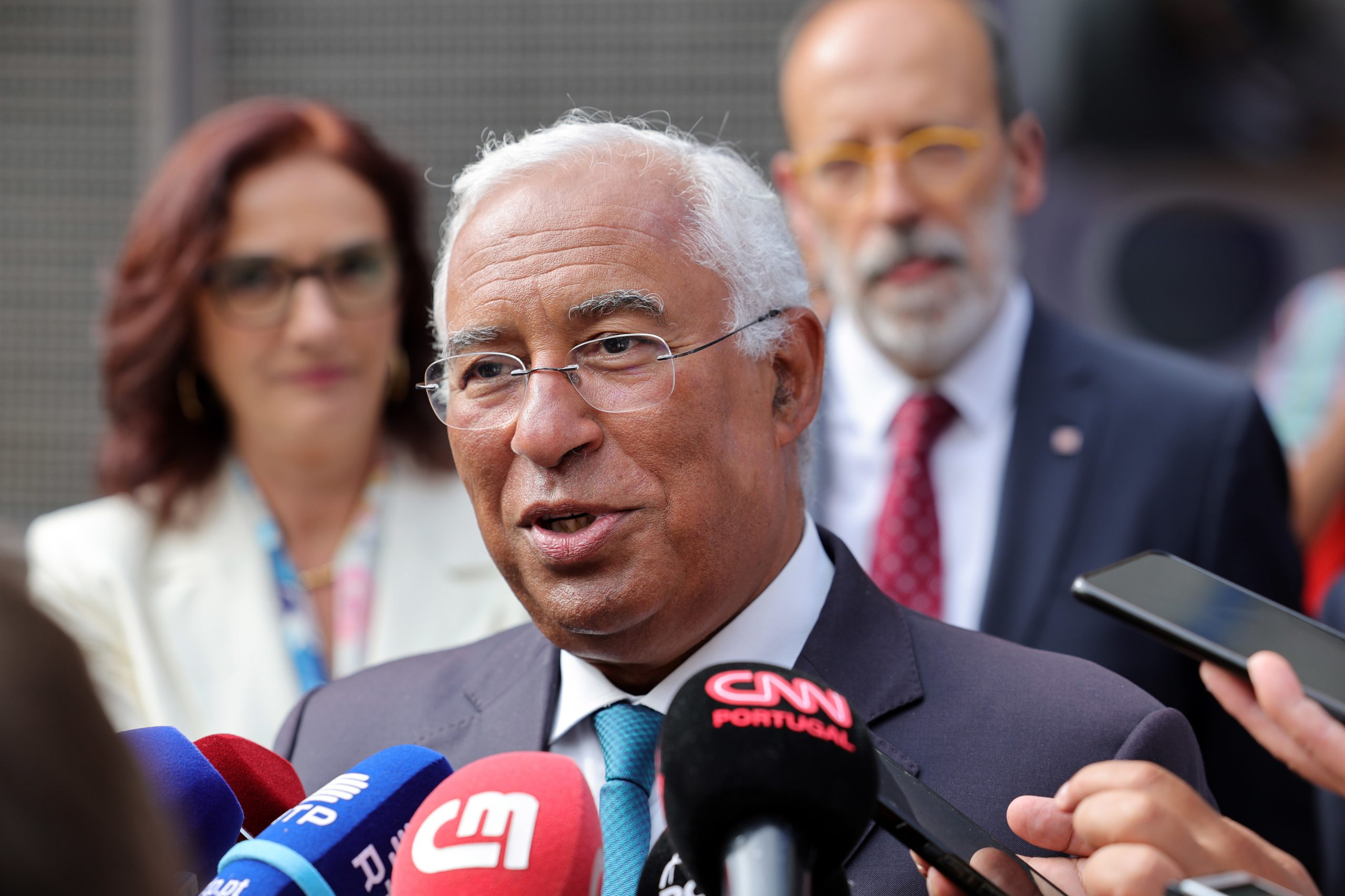 António Costa: luta contra desigualdade de género é combate diário