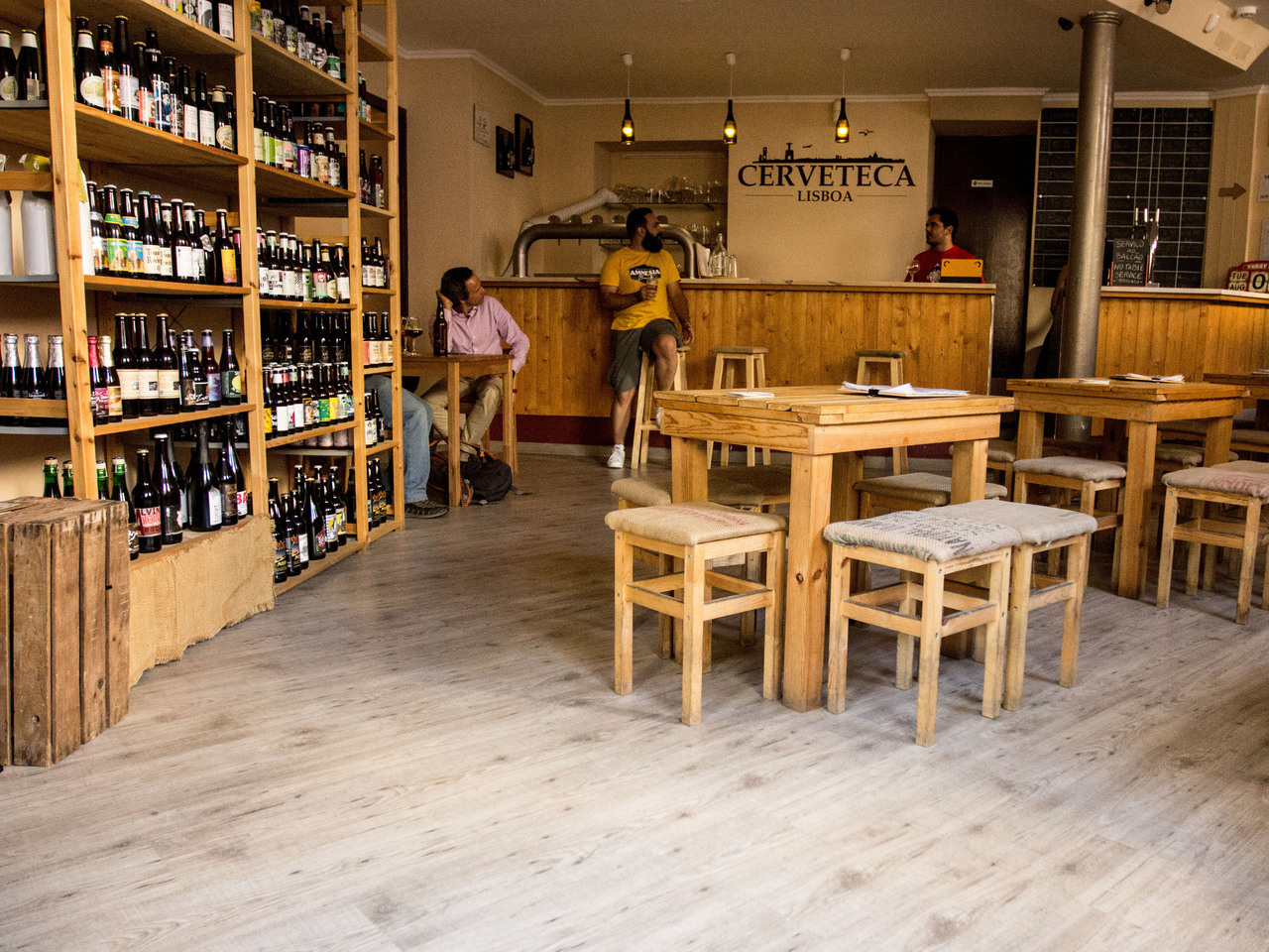 Cerveteca: histórias que se cruzam em torno da cerveja artesanal