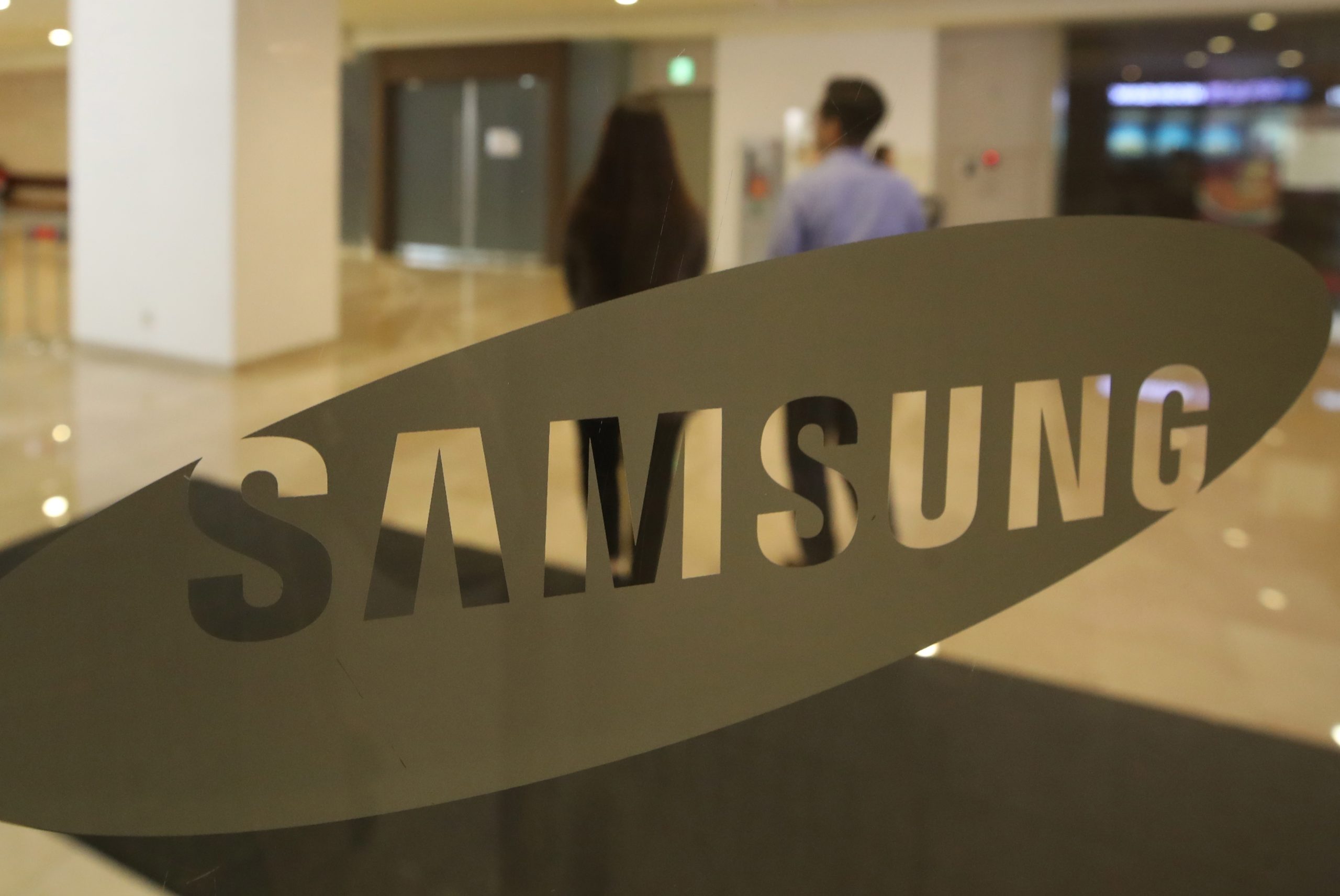 Samsung pede desculpa a trabalhadores que desenvolveram cancro e outras doenças