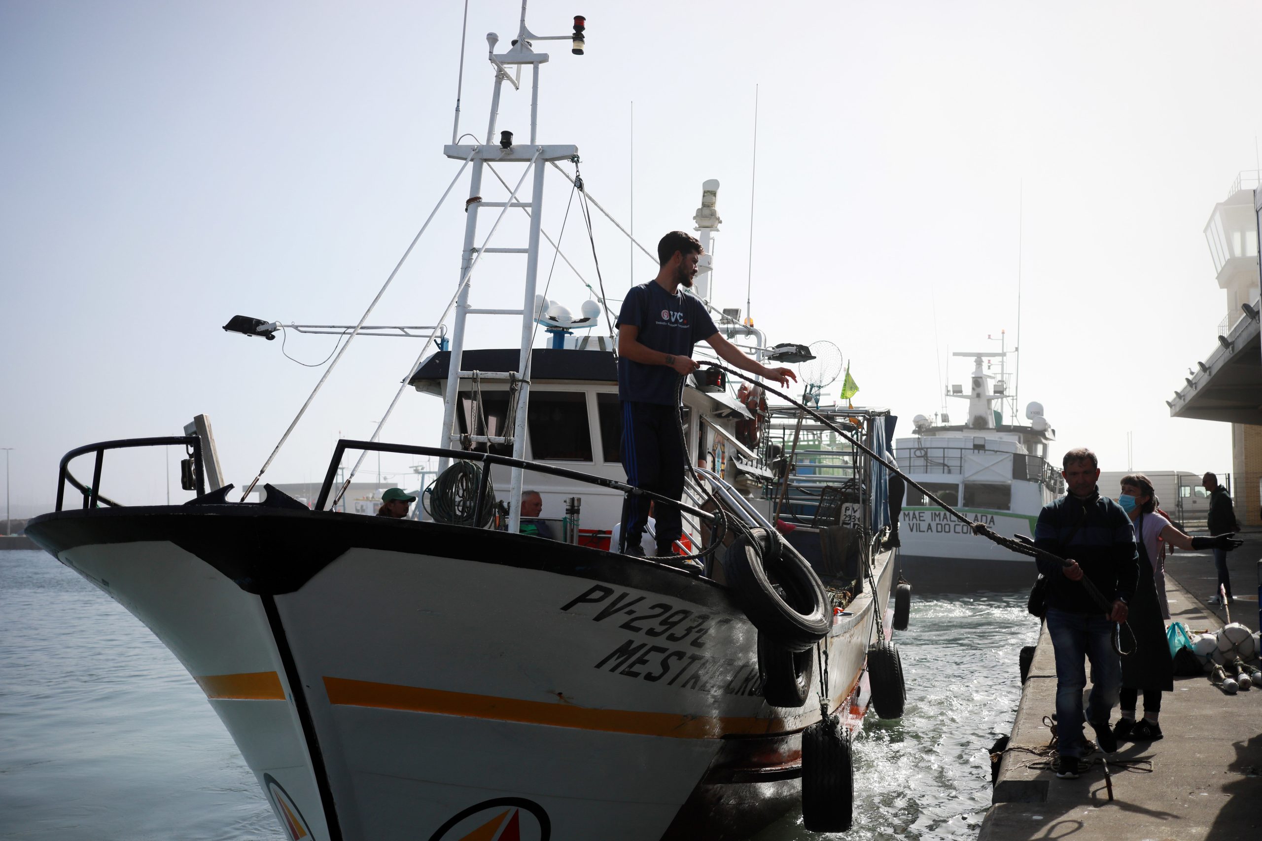 Governo diz que já foram pagos dois milhões de euros em apoios aos setores da pesca e aquicultura