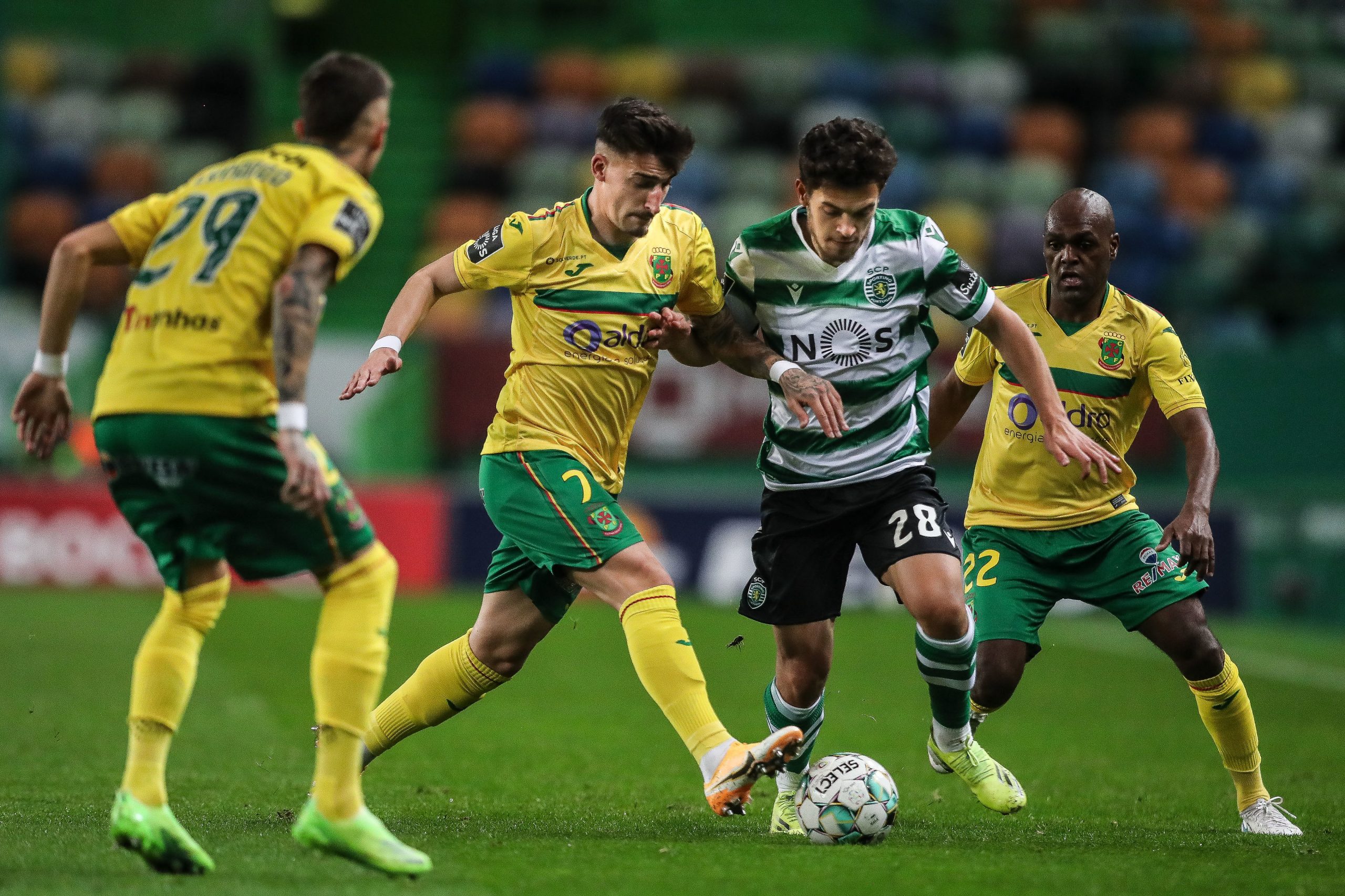 Sporting vence Paços de Ferreira e aumenta para 10 pontos o avanço sobre FC Porto