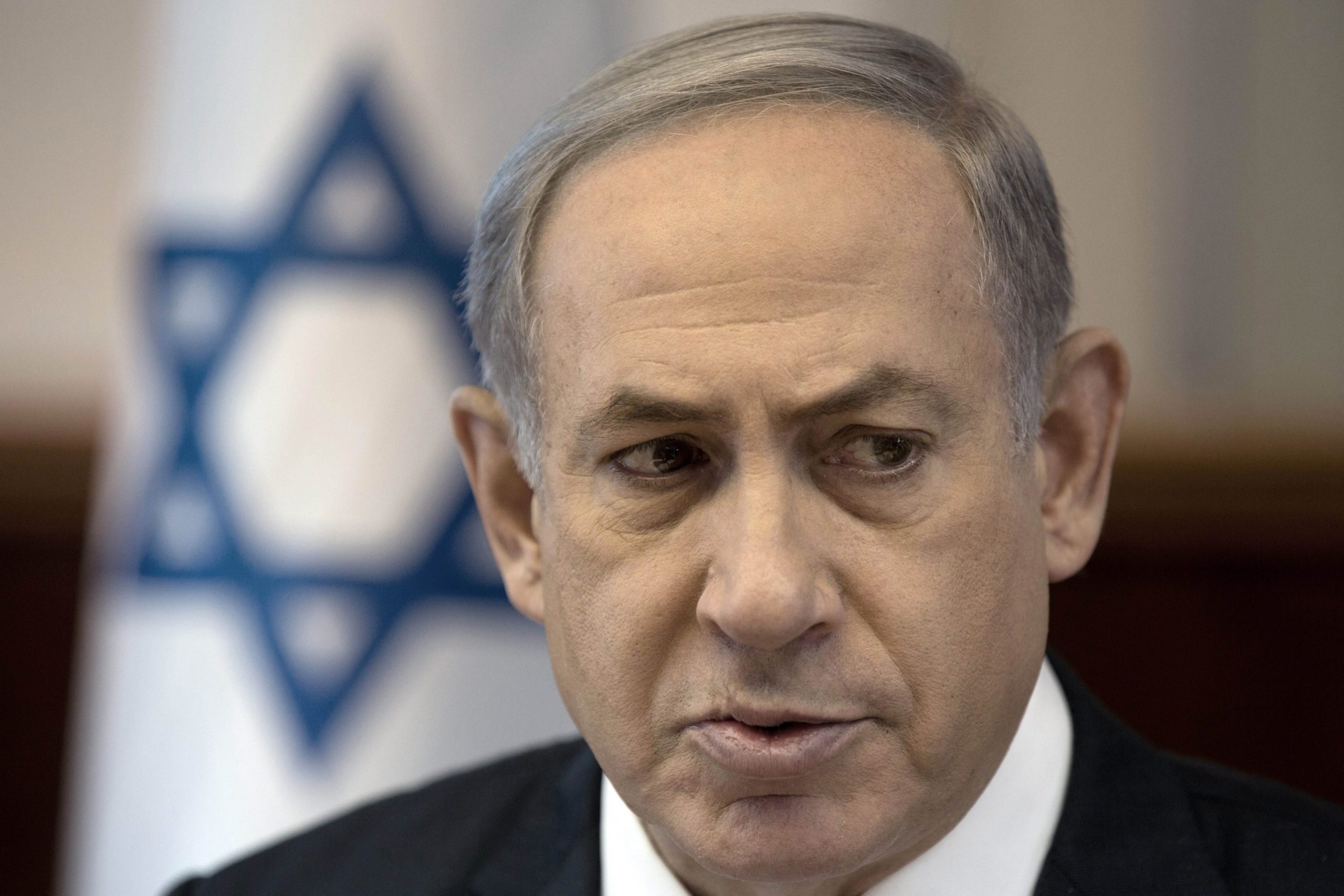 Israel. Benjamin Netanyahu adia demolição de aldeia palestiniana