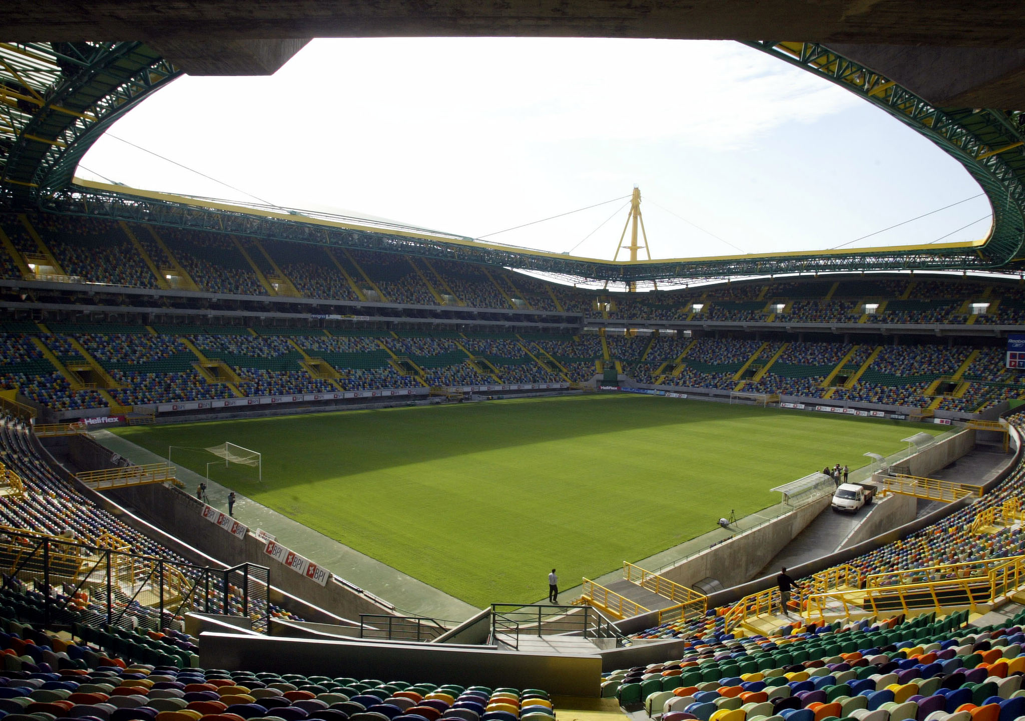 Sporting empata com Club Brugge