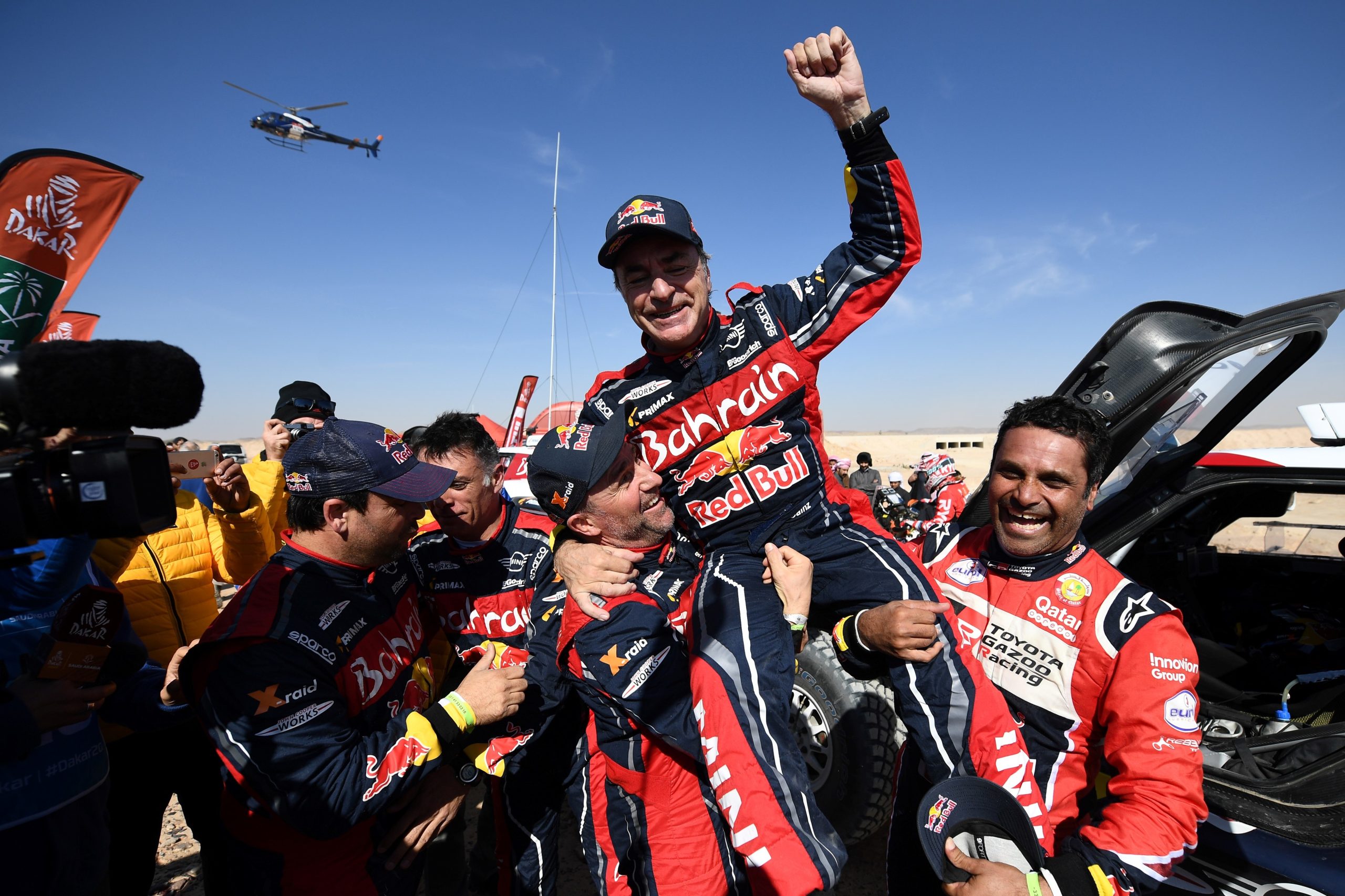 Dakar2020: Carlos Sainz vence nos automóveis, Ricky Brabec dá vitória à Honda nas motas