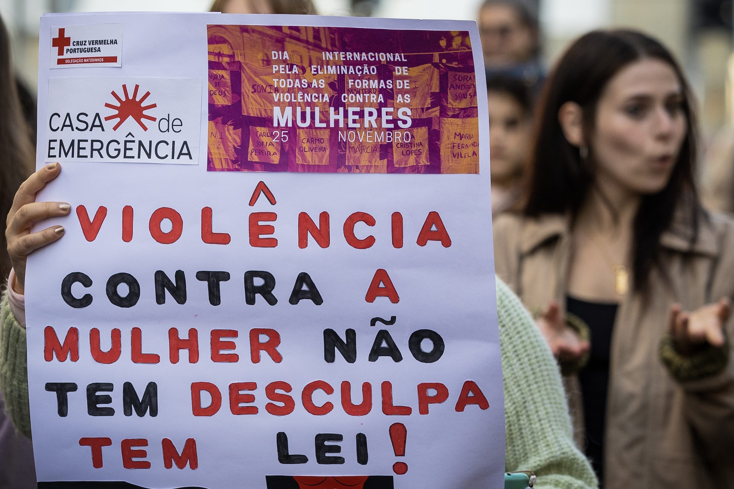 Portugal: a violência do costume
