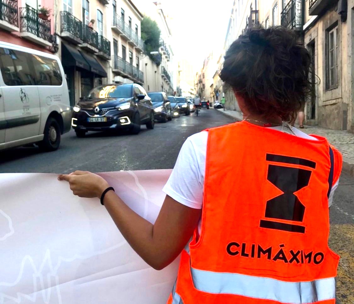 Ativistas do movimento Climáximo julgados por desobediência e atentado à segurança rodoviária