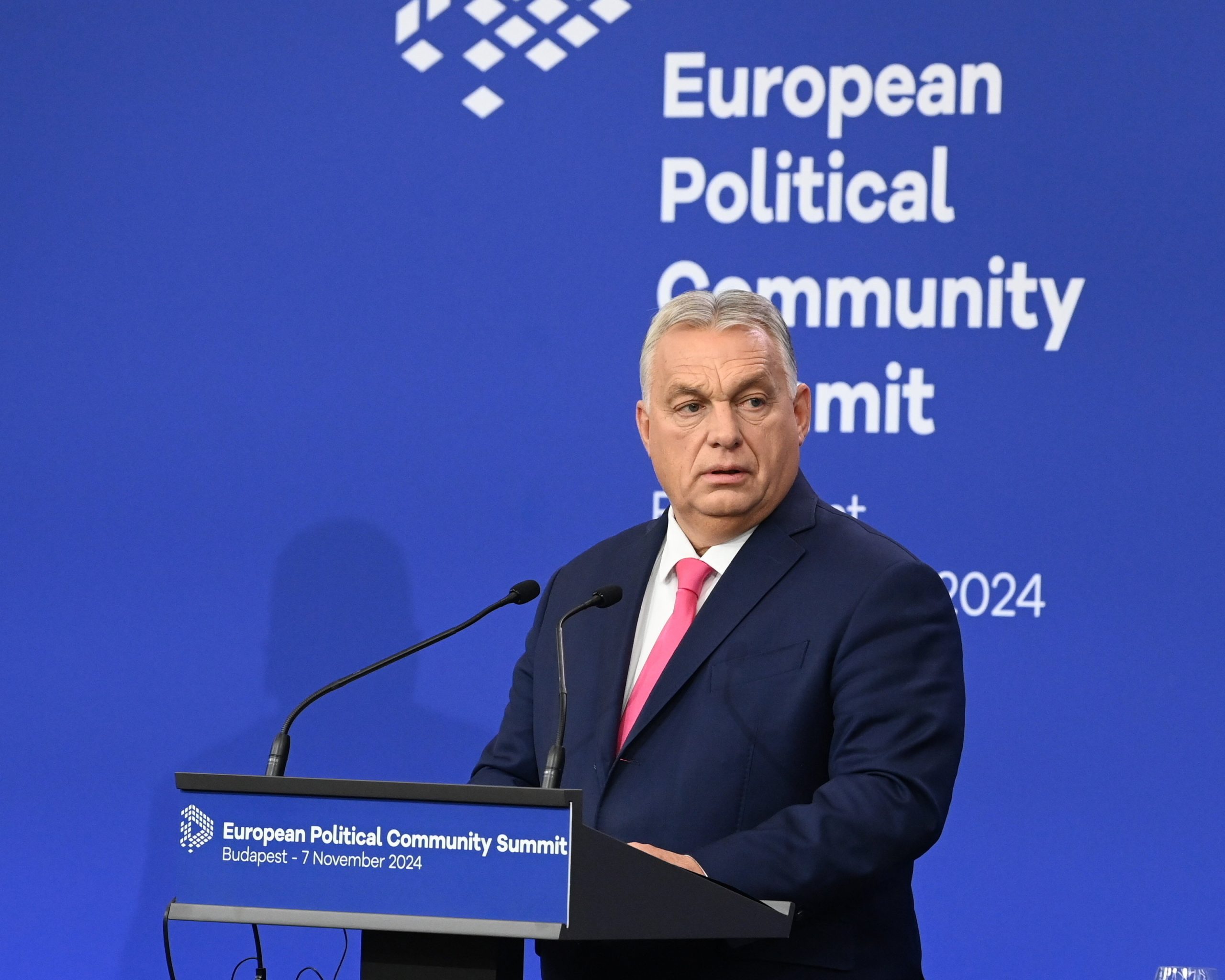 Orbán pede cessar-fogo e diz que paz em território ucraniano é “segundo passo”
