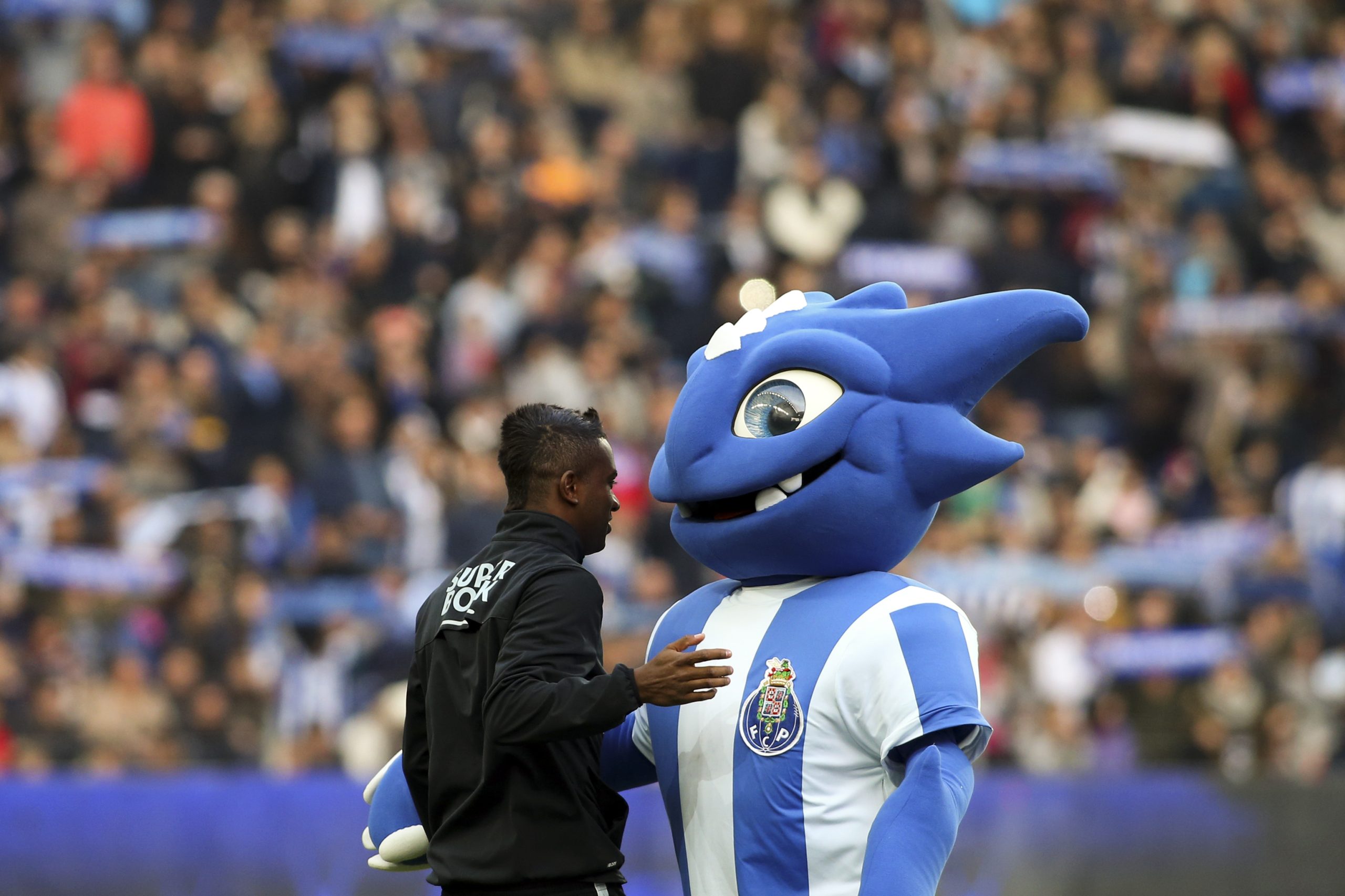 Taça da Liga: FC Porto em desvantagem procura presença na ‘final four’