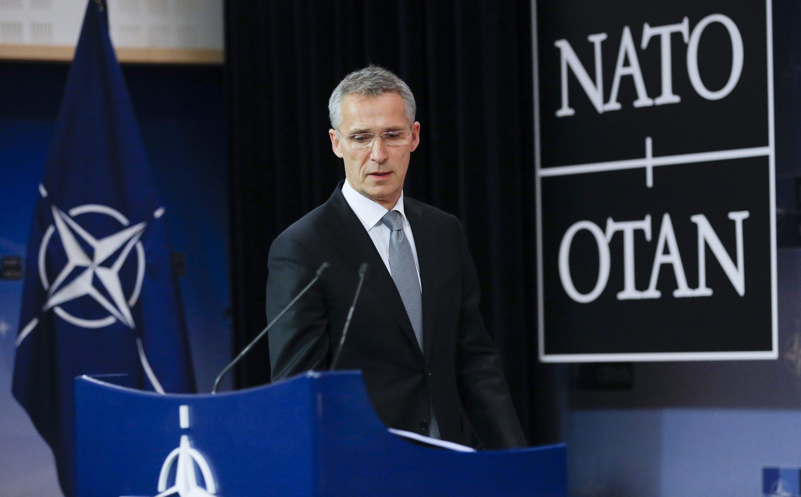 NATO insiste que aliados devem aumentar gastos. Portugal aquém da meta