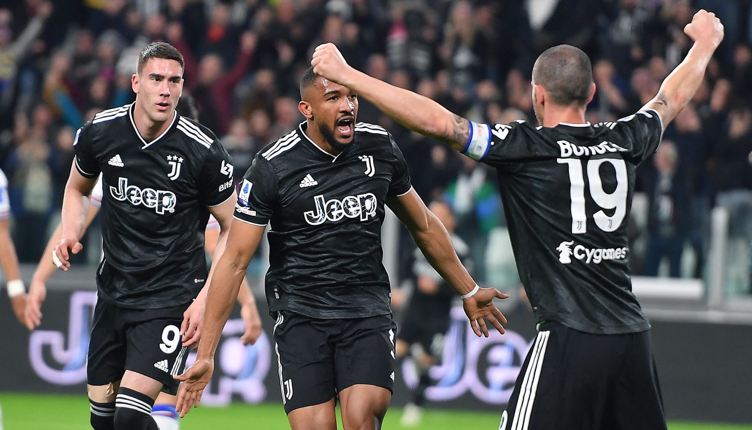 Juventus ‘afunda’ Sampdoria e mantém o sétimo lugar a quatro pontos da Europa