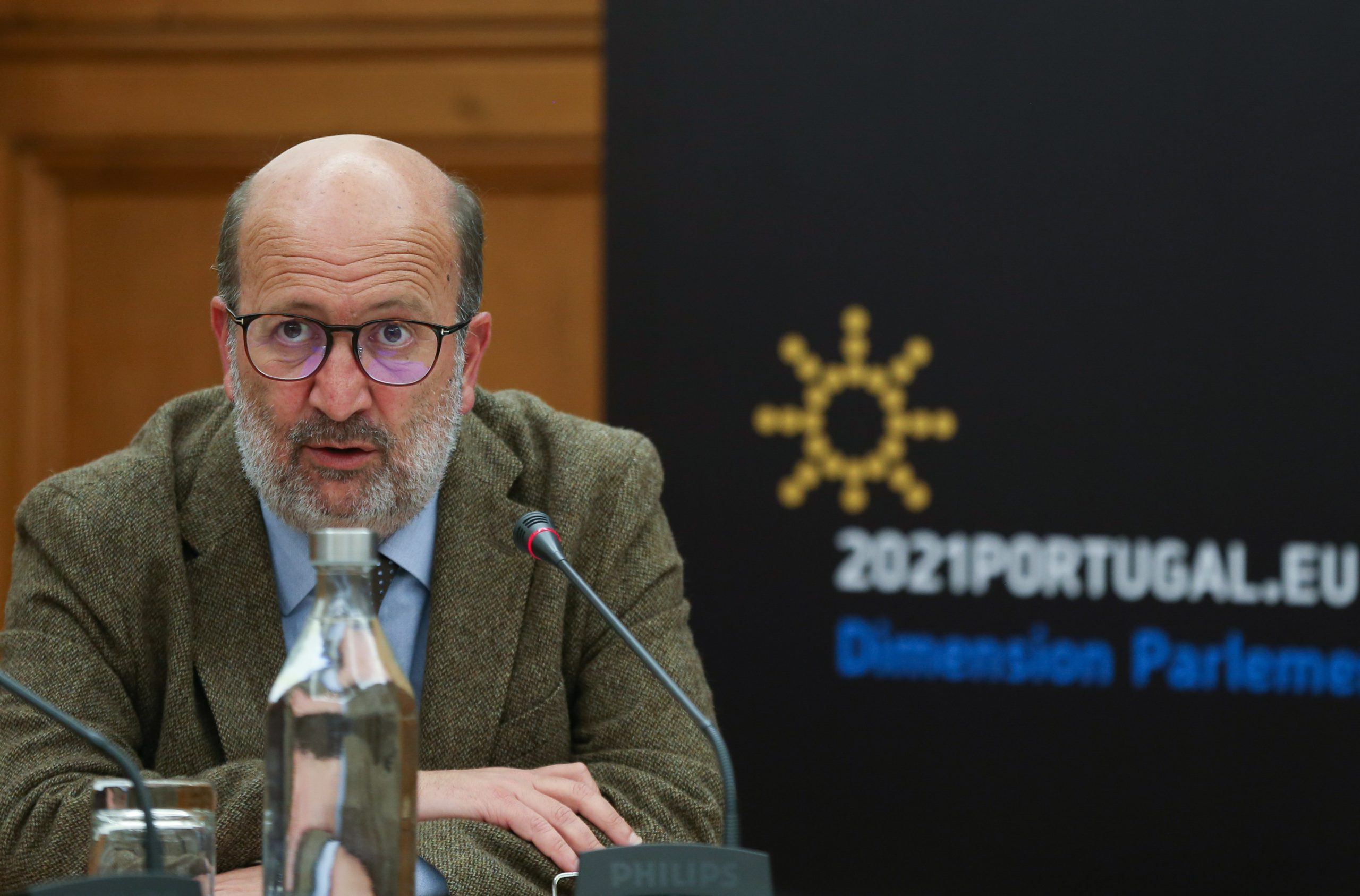 Ministros do Ambiente debatem hoje eficiência energética na União Europeia