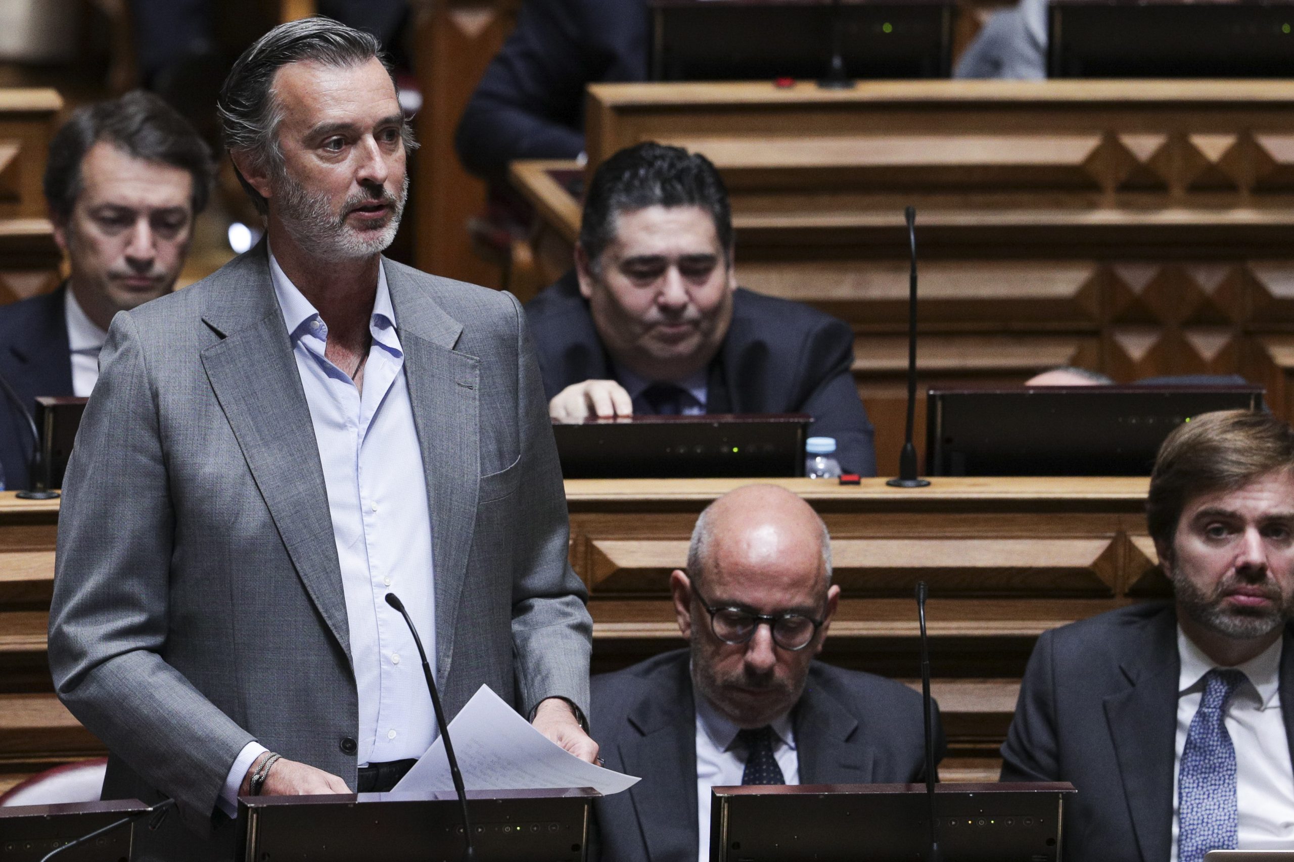 Iniciativa Liberal sustenta que programa só é cumprido com aumento de impostos