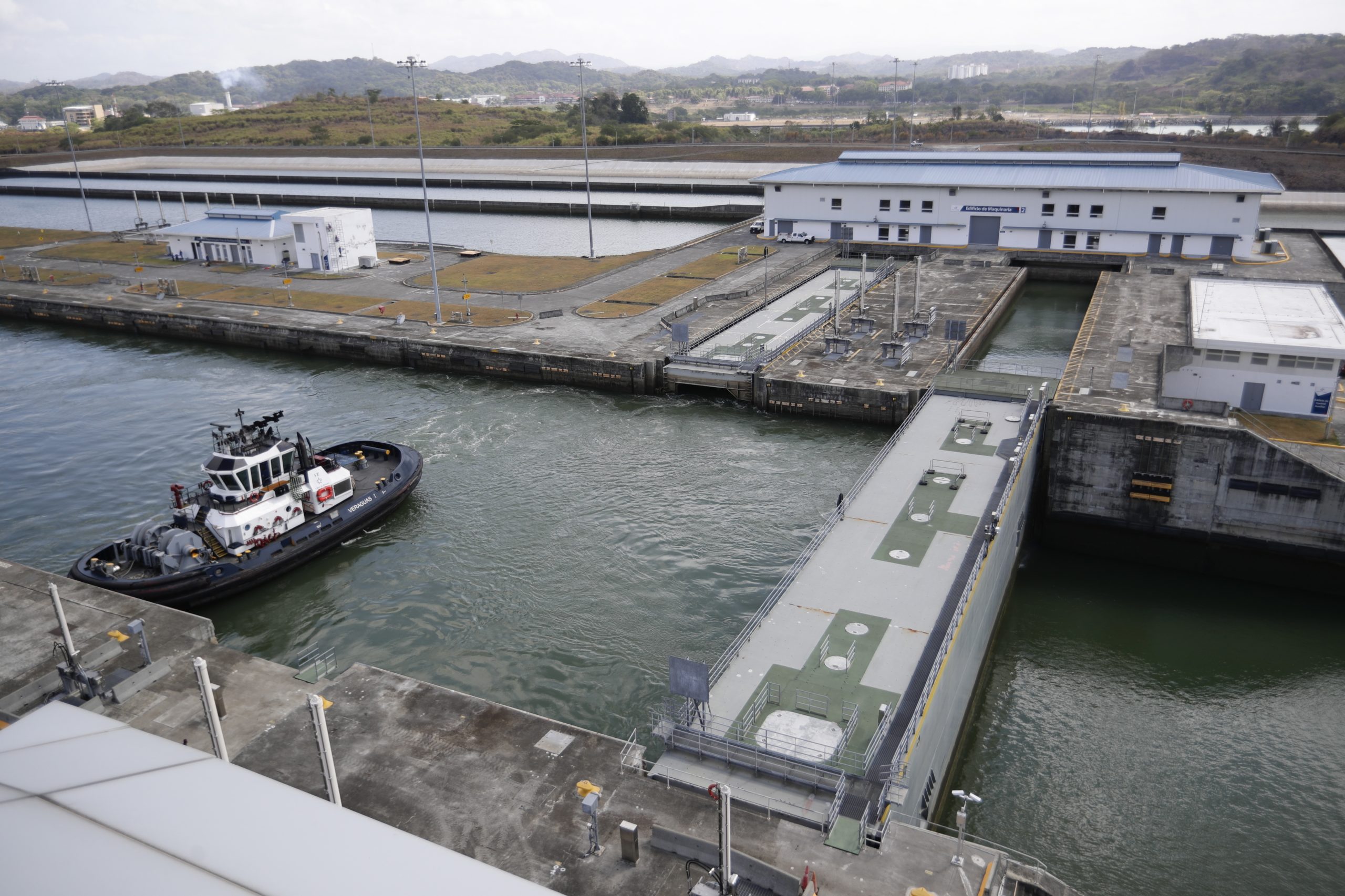 Navios dos EUA vão deixar de pagar taxas no Canal do Panamá… ou talvez não. Polémica continua