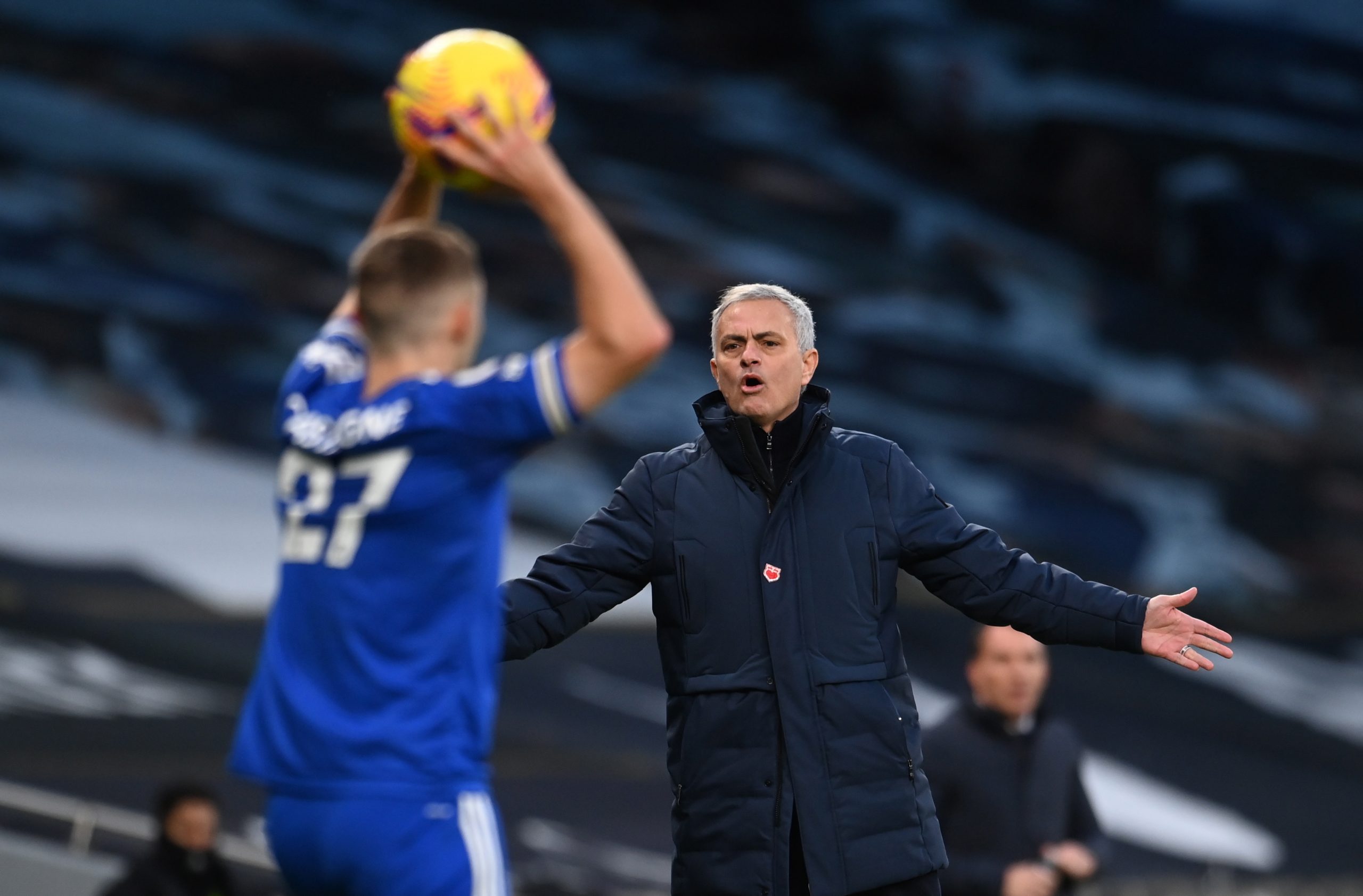 Premier League: Tottenham com derrota caseira diante do Leicester