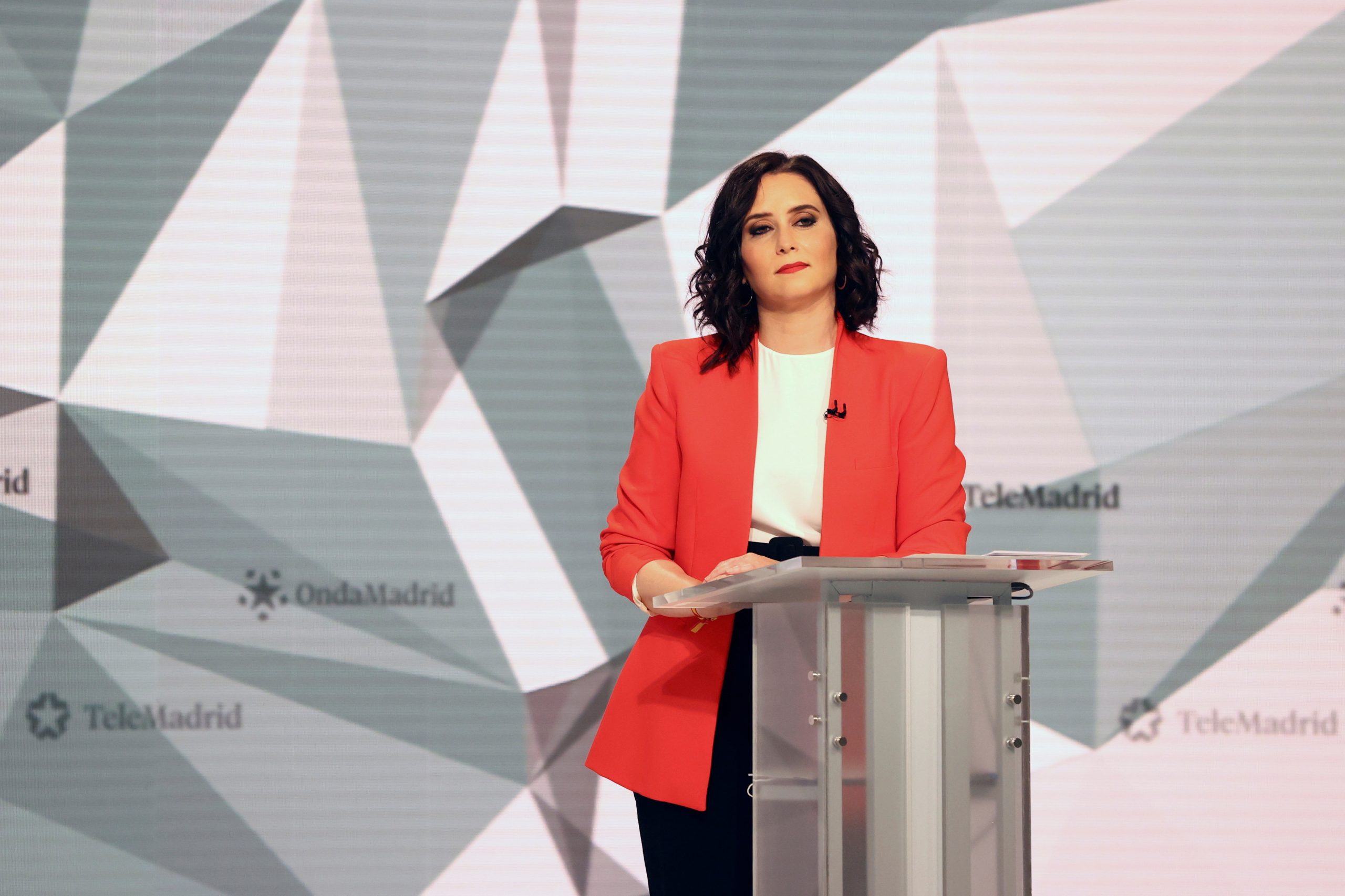 Isabel Ayuso fala em “clima de boicote” e regressa antecipadamente de visita oficial ao México