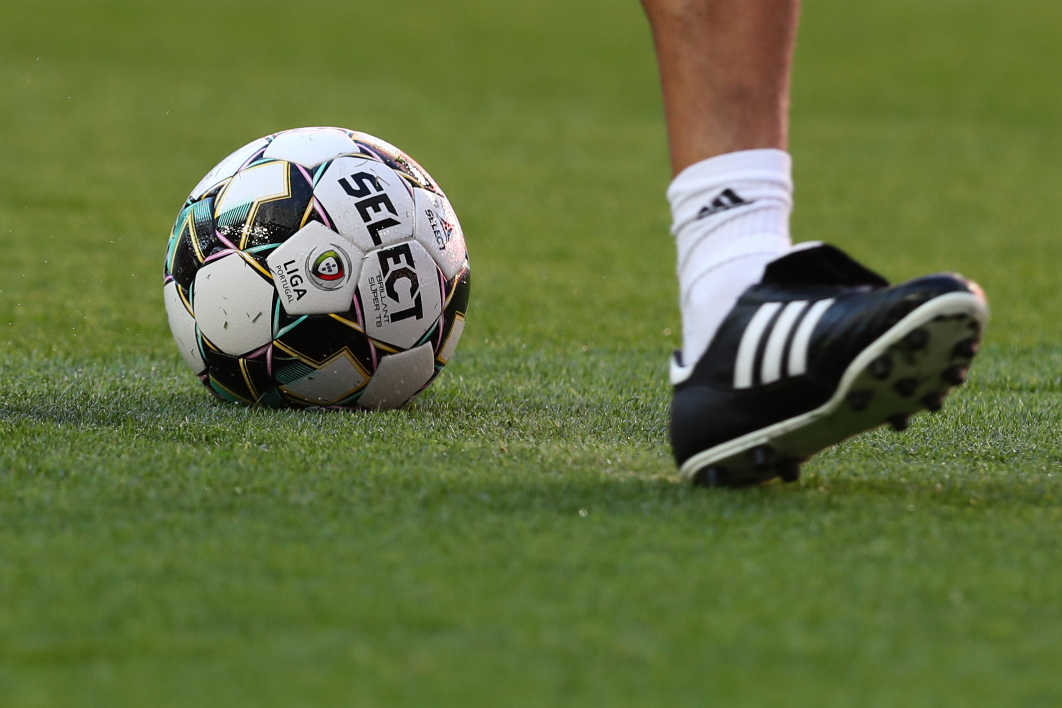 Sporting de Braga – Vitória de Guimarães antecipado para as 15:30 de sábado