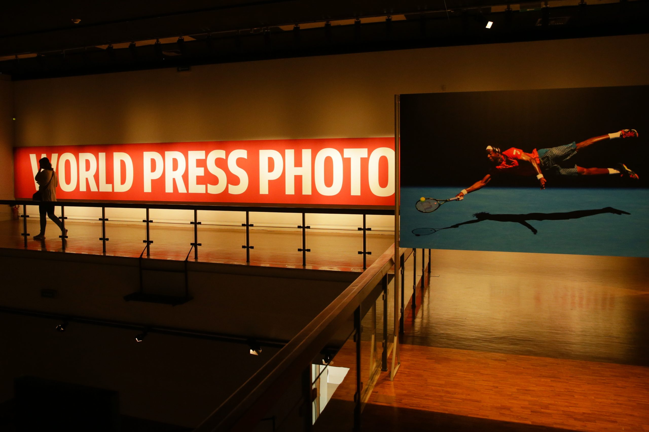 Queda de avião na Etiópia e protestos sociais entre finalistas do World Press Photo