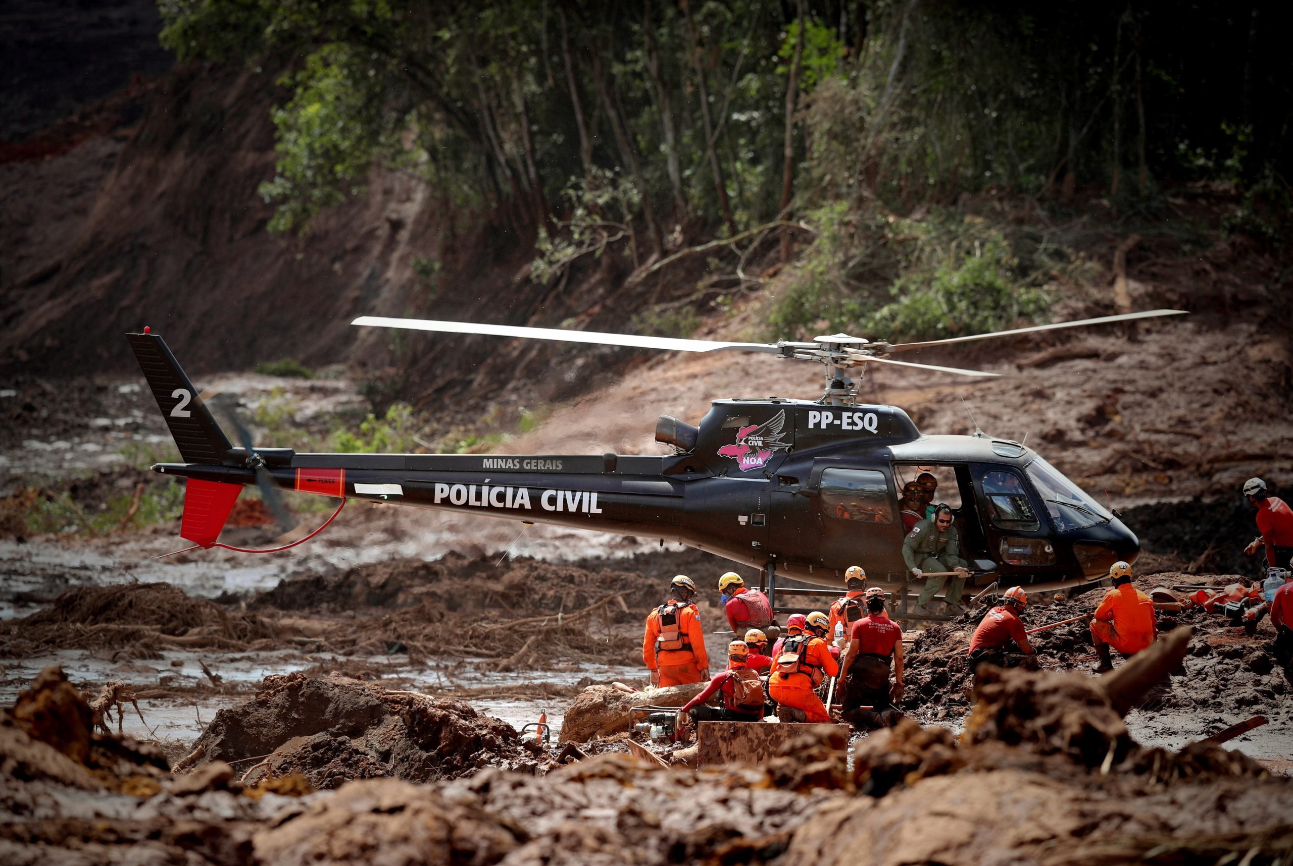 Número de mortos em desastre de Brumadinho sobe para 99