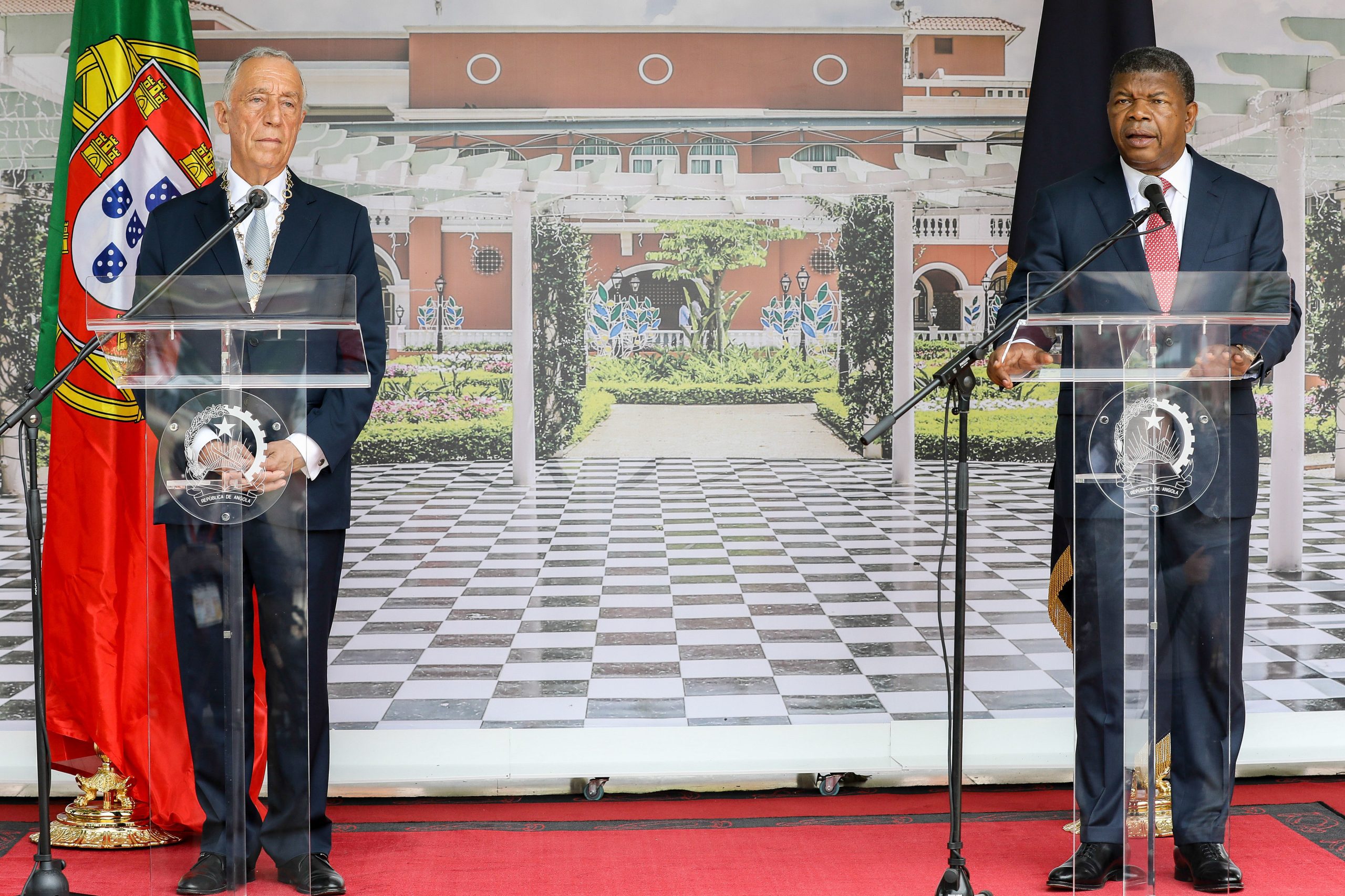 Angola: Marcelo elogia “projeto de paz, democracia e combate à corrupção” de João Lourenço