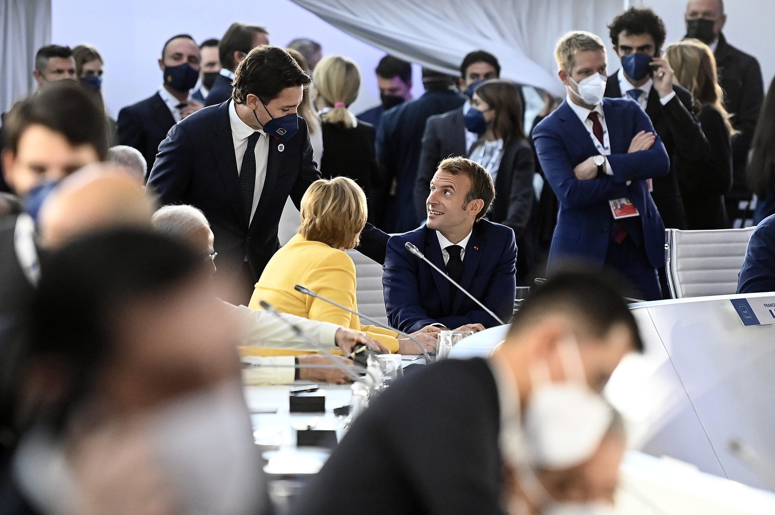Líderes do G20 comprometem-se com meta de 70% do mundo vacinado em 2022