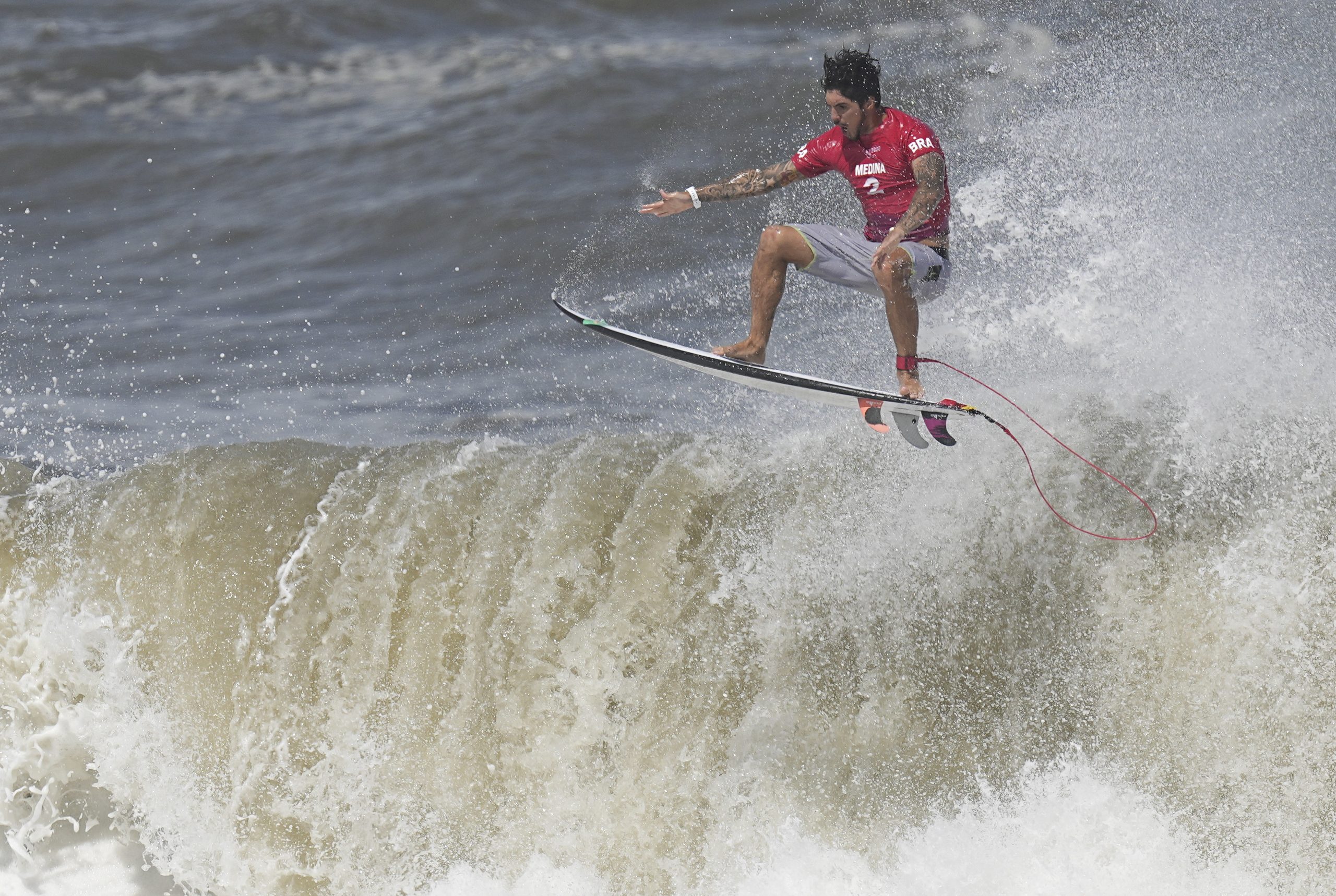 Gabriel Medina. Campeão do mundo de surf vai parar para cuidar da sua saúde mental