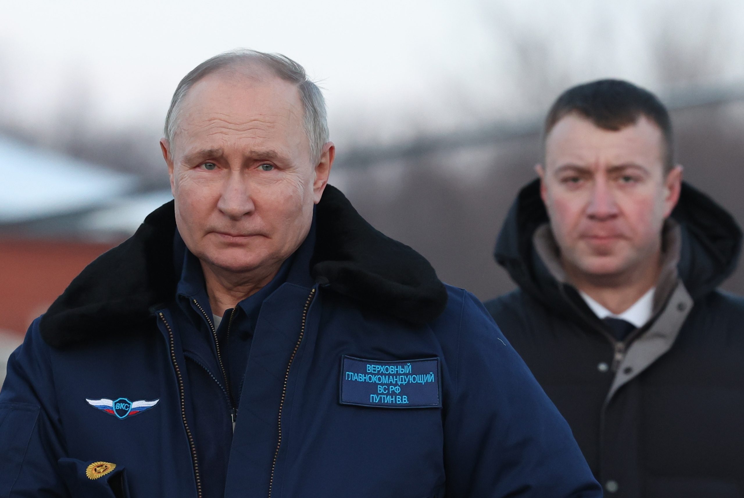 Putin qualifica de “grosseiras” palavras de Biden e ironiza sobre origem das declarações
