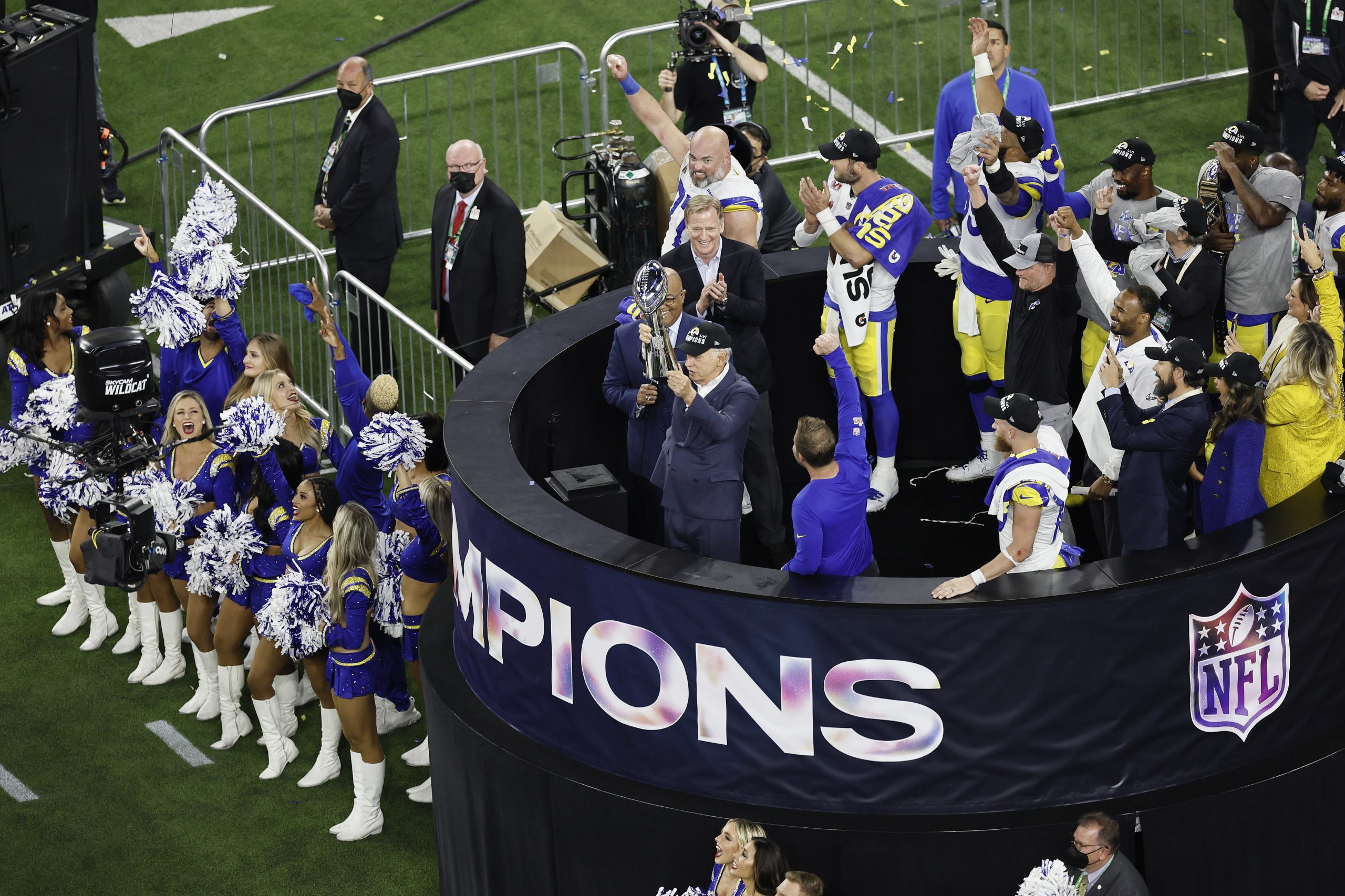 Los Angeles Rams batem Cincinatti Bengals e conquistam 56.º Super Bowl