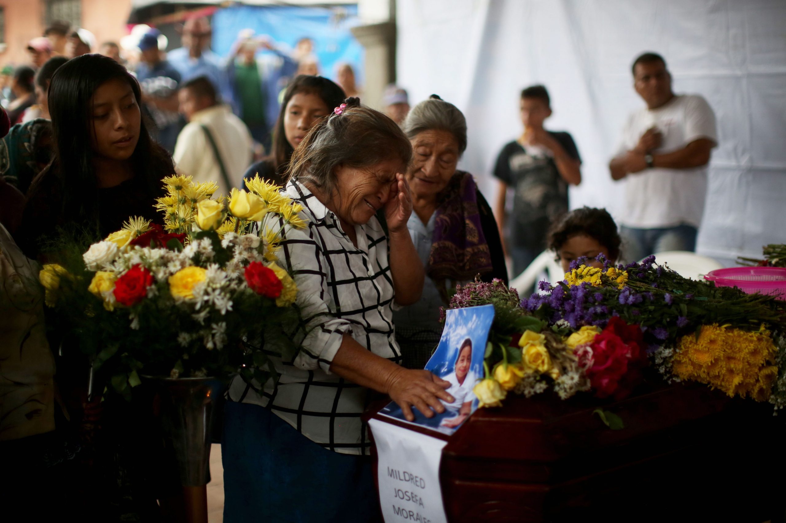 Pelo menos 69 mortos na erupção vulcânica na Guatemala
