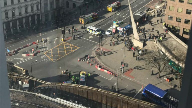 London Bridge reaberta. Não passou tudo de um falso alarme