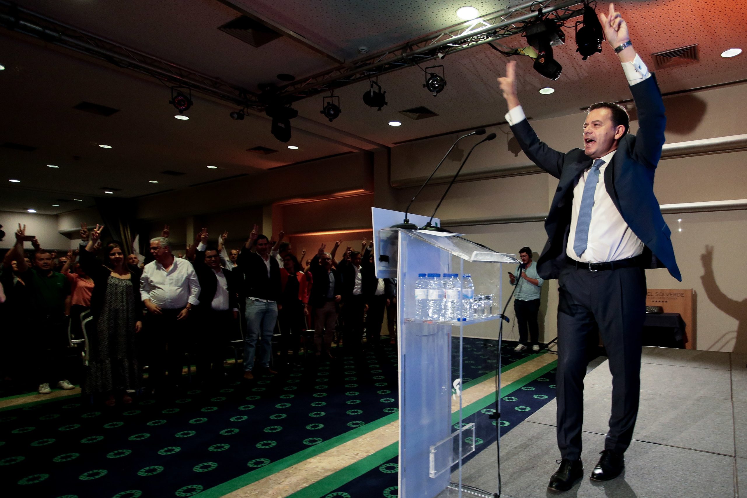 PSD: Marcelo felicitou Montenegro pela vitória e saudou o contributo de Moreira da Silva