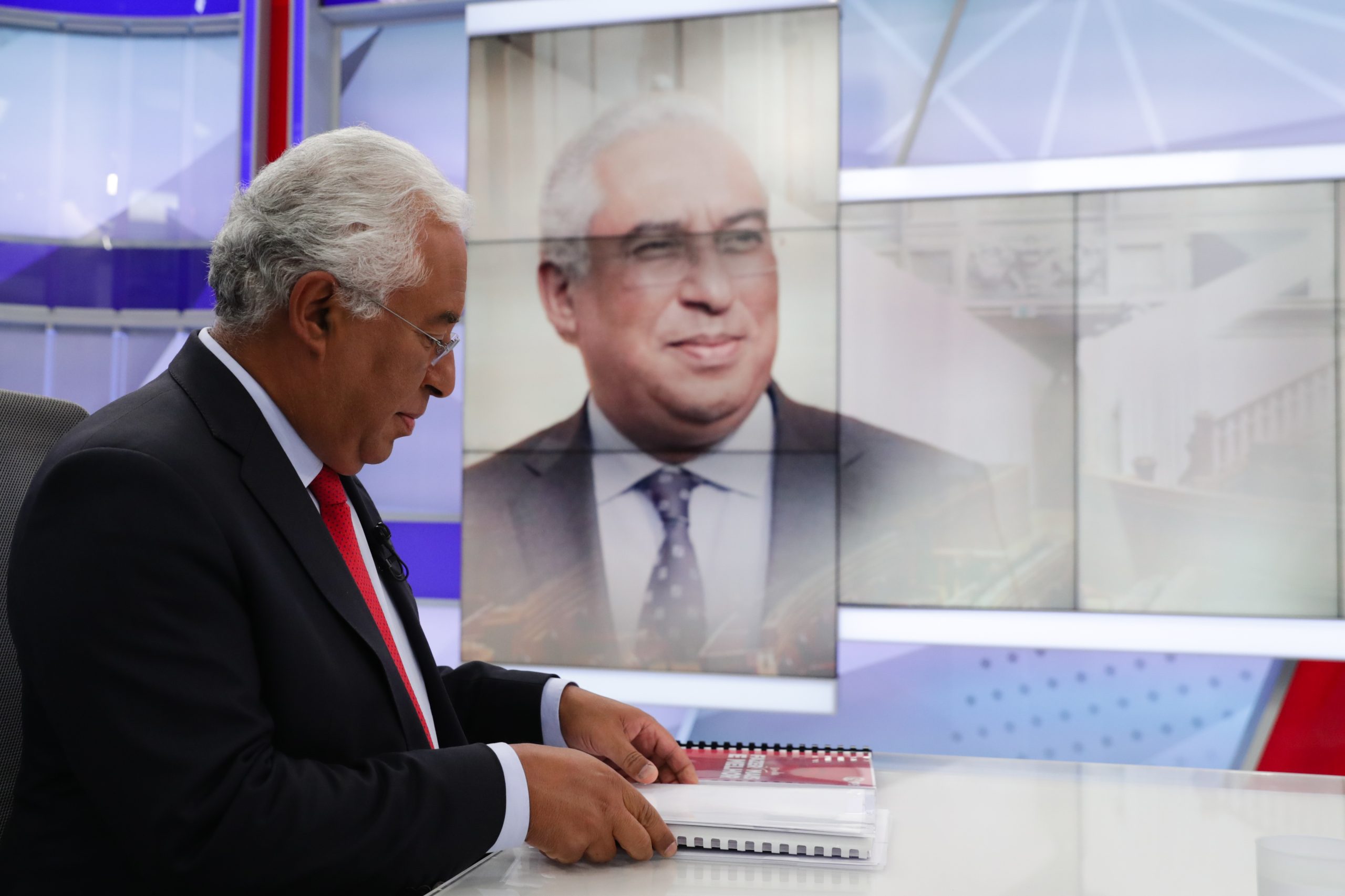 Eleições: Costa alerta que legislativas não se ganham nas sondagens