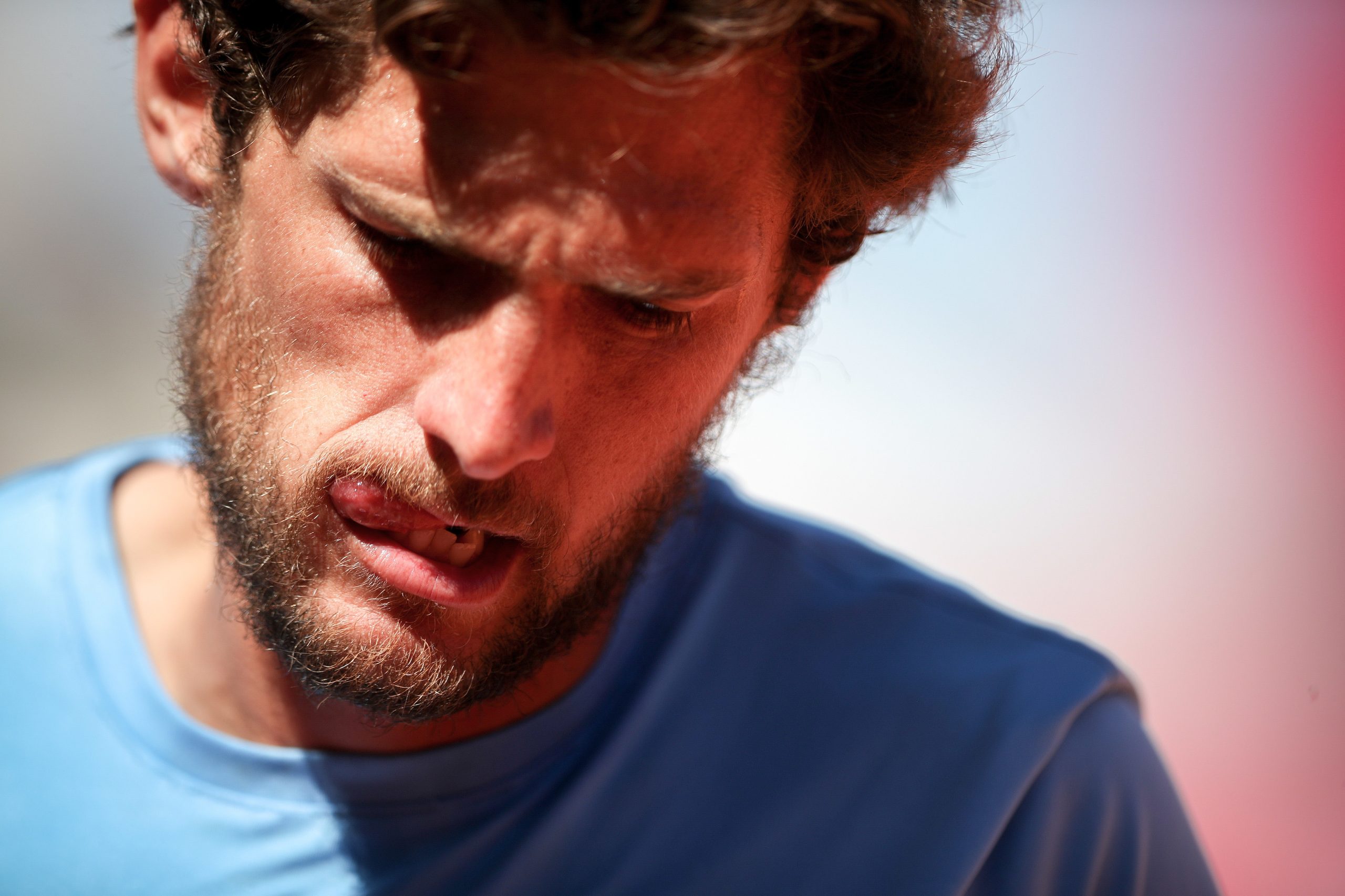 Ténis: Pedro Sousa desiste nas meias-finais do ‘challenger’ de Tampere