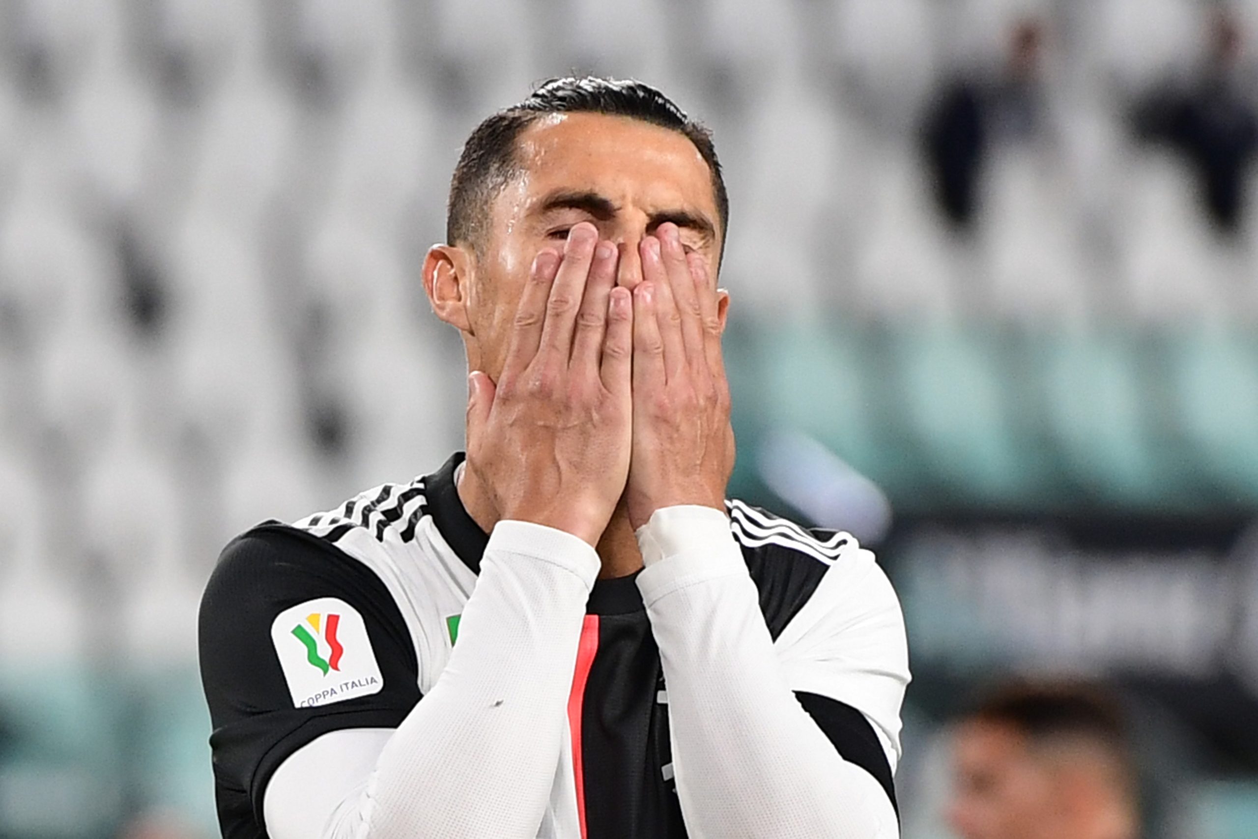 Nápoles bate Juventus nos penáltis e conquista Taça de Itália