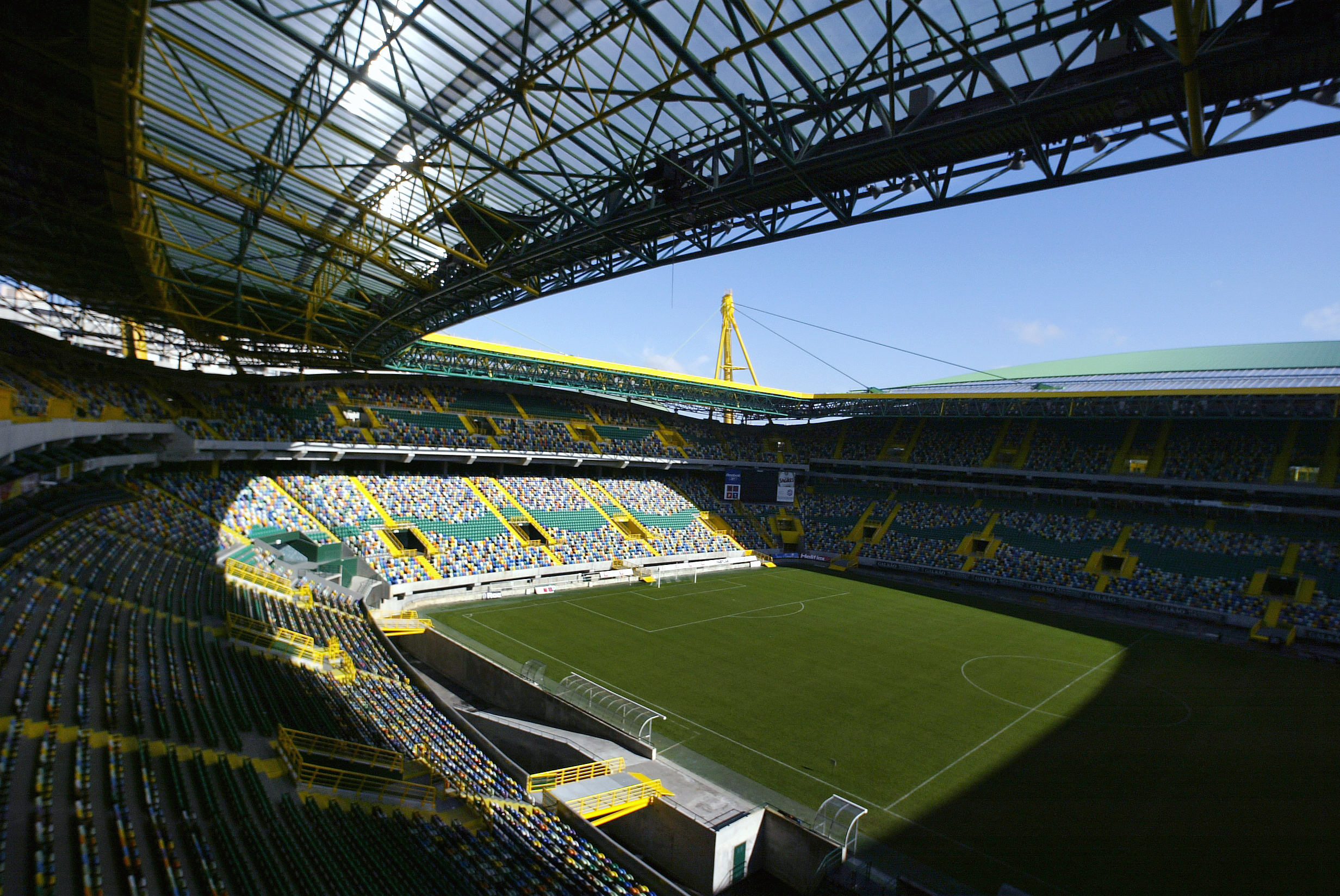 Sporting: Mesa da Assembleia-Geral demite-se e Marta Soares apela à demissão de Bruno de Carvalho