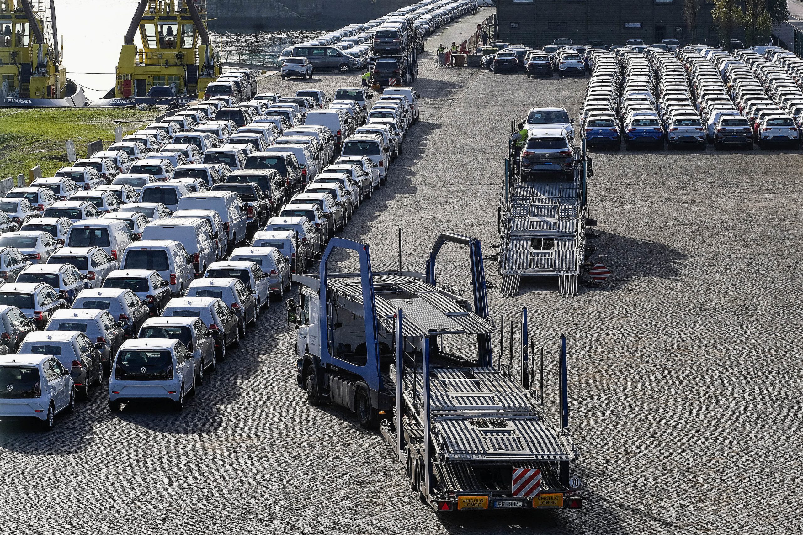 Covid-19: Produção automóvel em Portugal cai 46,1% em março