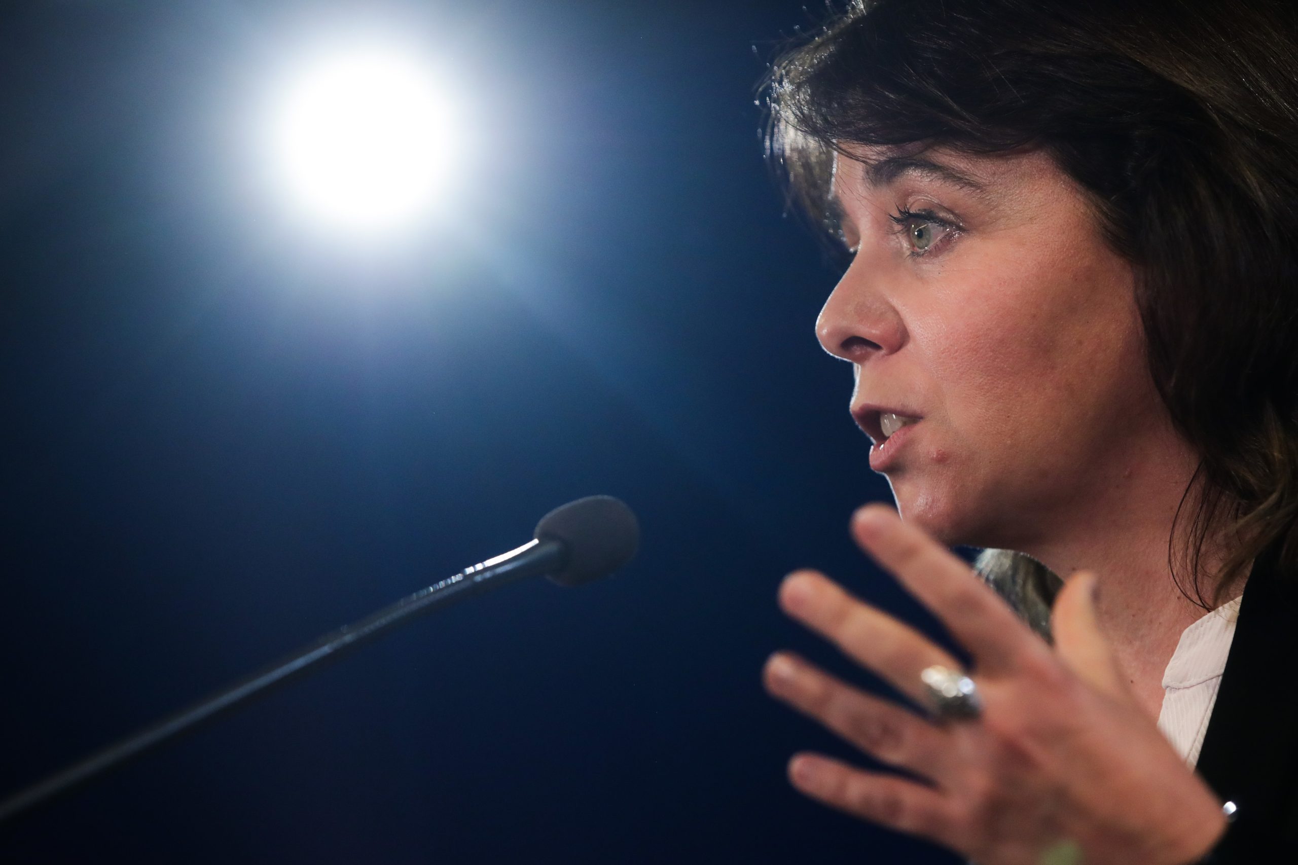 IVA da Luz: BE desafia PS a manter posição do passado e votar redução para 13%