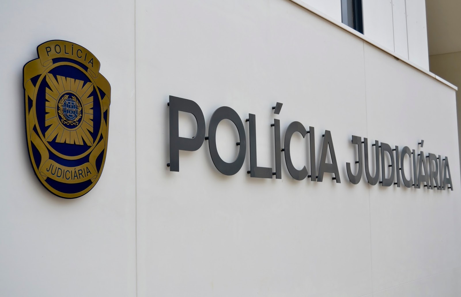 PJ faz 13 detenções e desarticula “importante rede” que se dedicava à falsificação de documentos